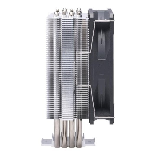 Computer CPU-Kühler mit silbernen Kühlrippen, Heatpipes und einem schwarzen Lüfter.