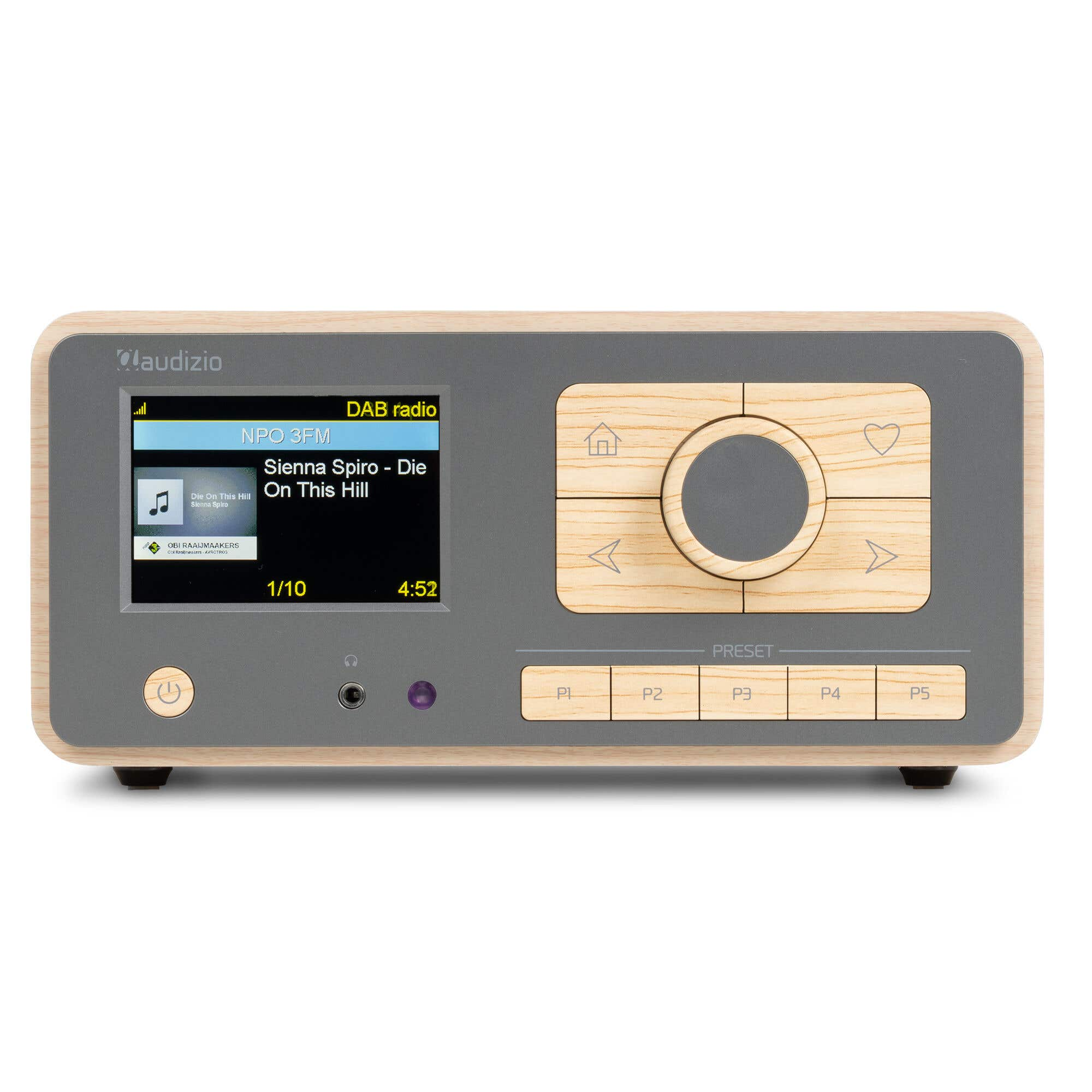 Ein modernes DAB-Radio mit Holzrahmen, grauer Front, Farbdisplay, Drehregler und Stationstasten.