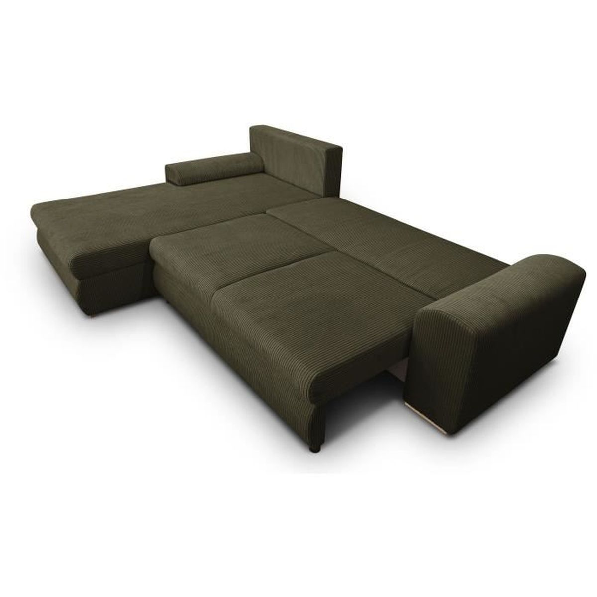 Ein großes, dunkelgrünes Cordsofa in L-Form mit ausgezogener Bettfunktion auf einem weißen Hintergrund.