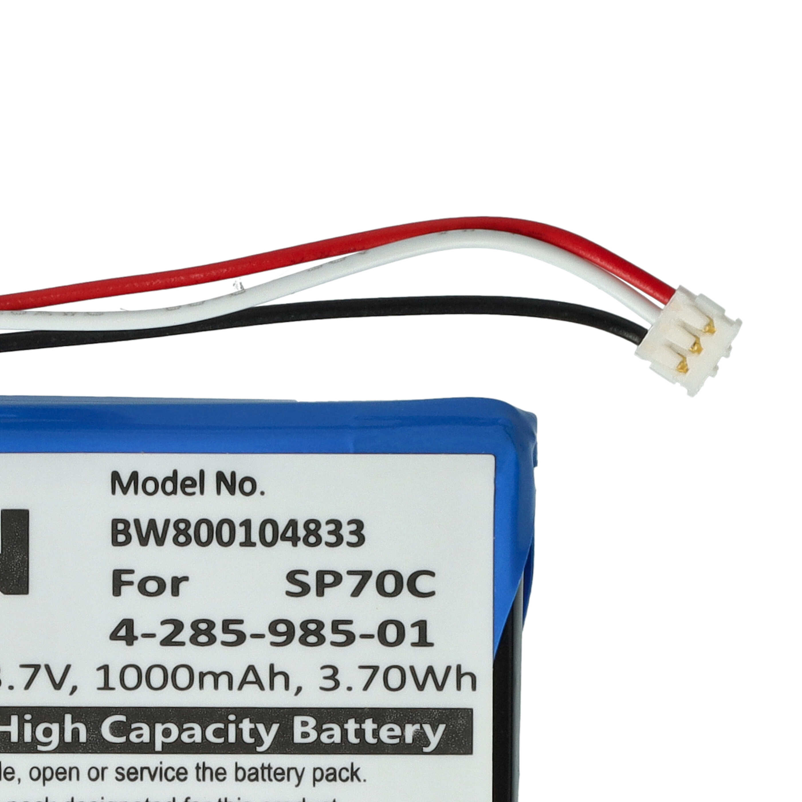 Blaue Batterie mit weißem Etikett und drei roten, weißen und schwarzen Drähten, die an einem weißen Stecker enden.
