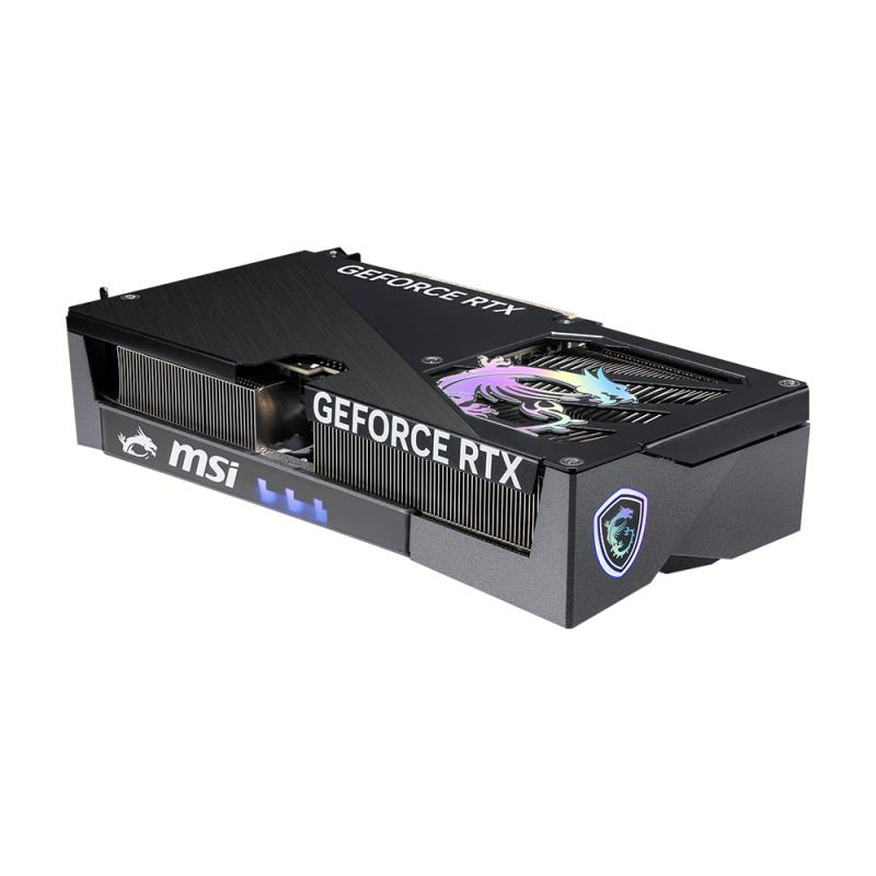 Beyaz arka planda RGB aydınlatmalı ve soğutma kanatçıklı siyah MSI GeForce RTX grafik kartı.