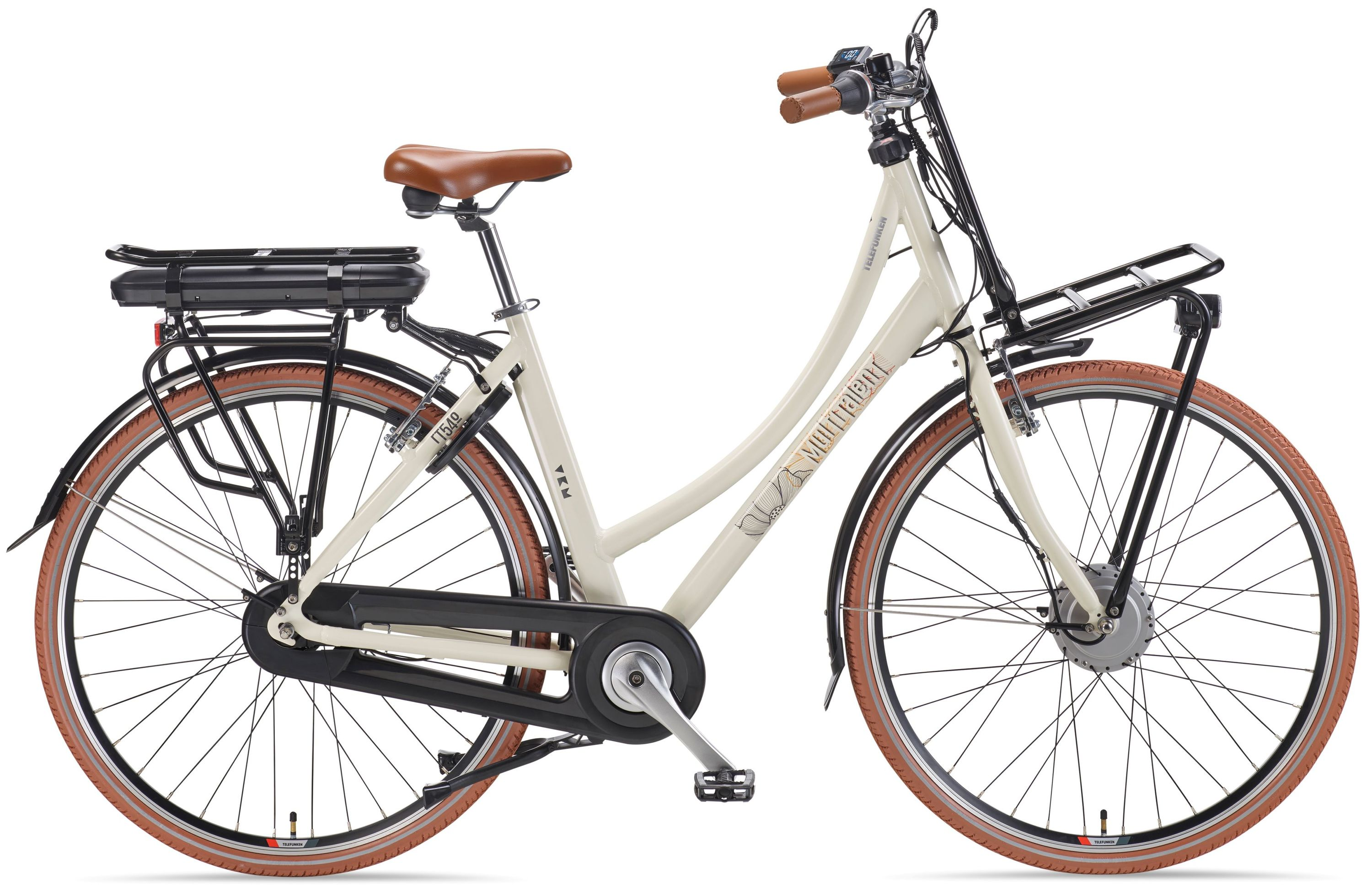 Beiges Elektro-Stadtfahrrad mit braunem Sattel, Vorder- und Hinterradgepäckträger sowie schwarzen Schutzblechen.