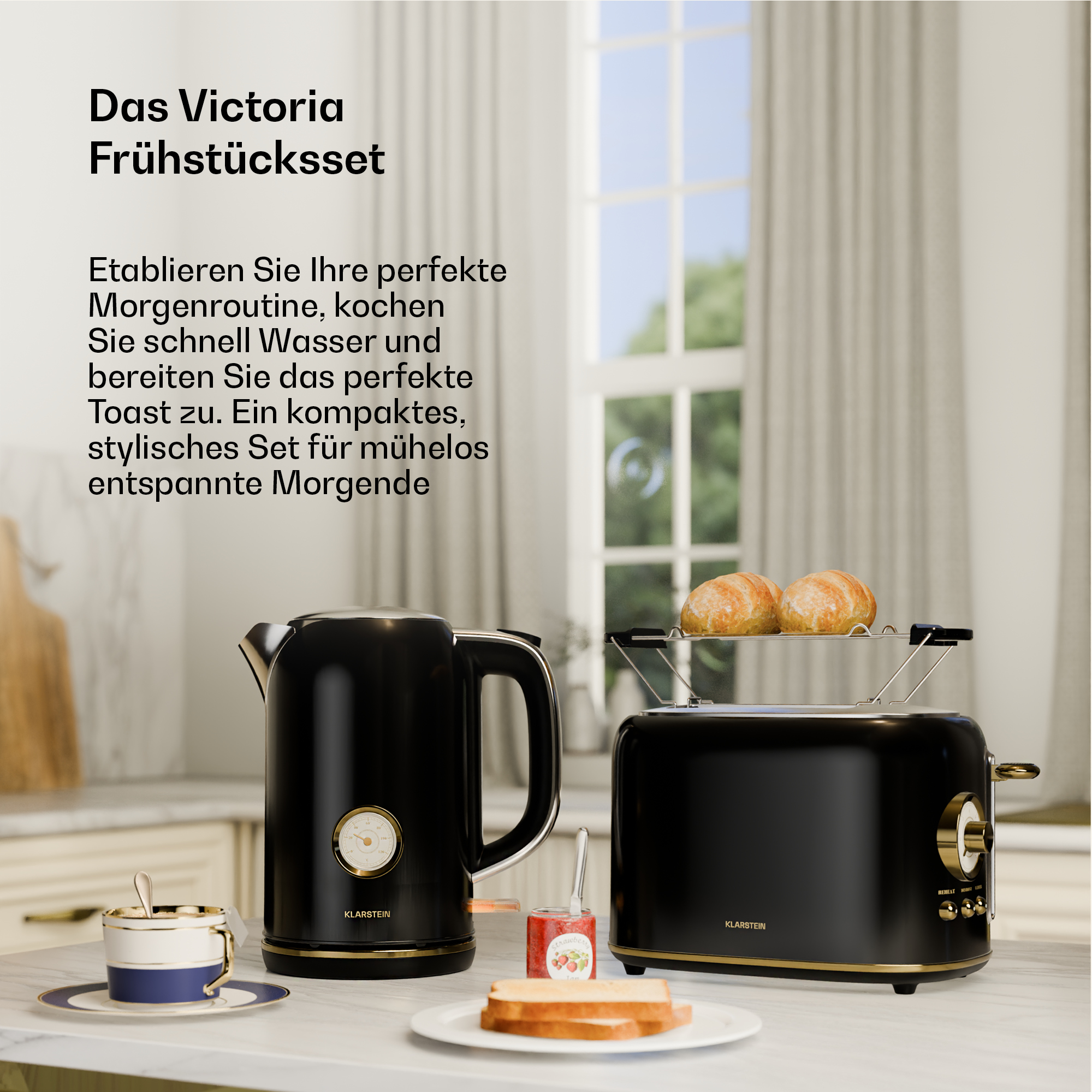 Ein schwarzer Wasserkocher und Toaster auf einer Küchentheke mit Brot und deutschem Werbetext.