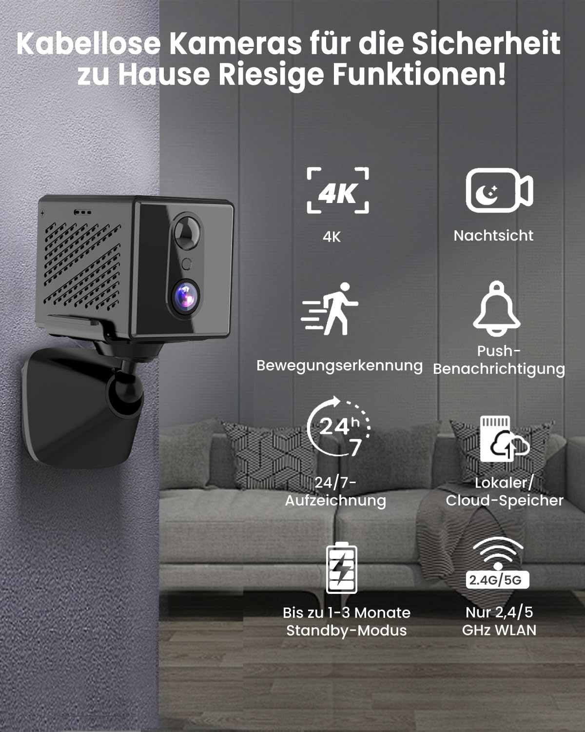 Eine schwarze Überwachungskamera an einer Wand mit Produktmerkmalen in deutscher Sprache und Wohnzimmer im Hintergrund.