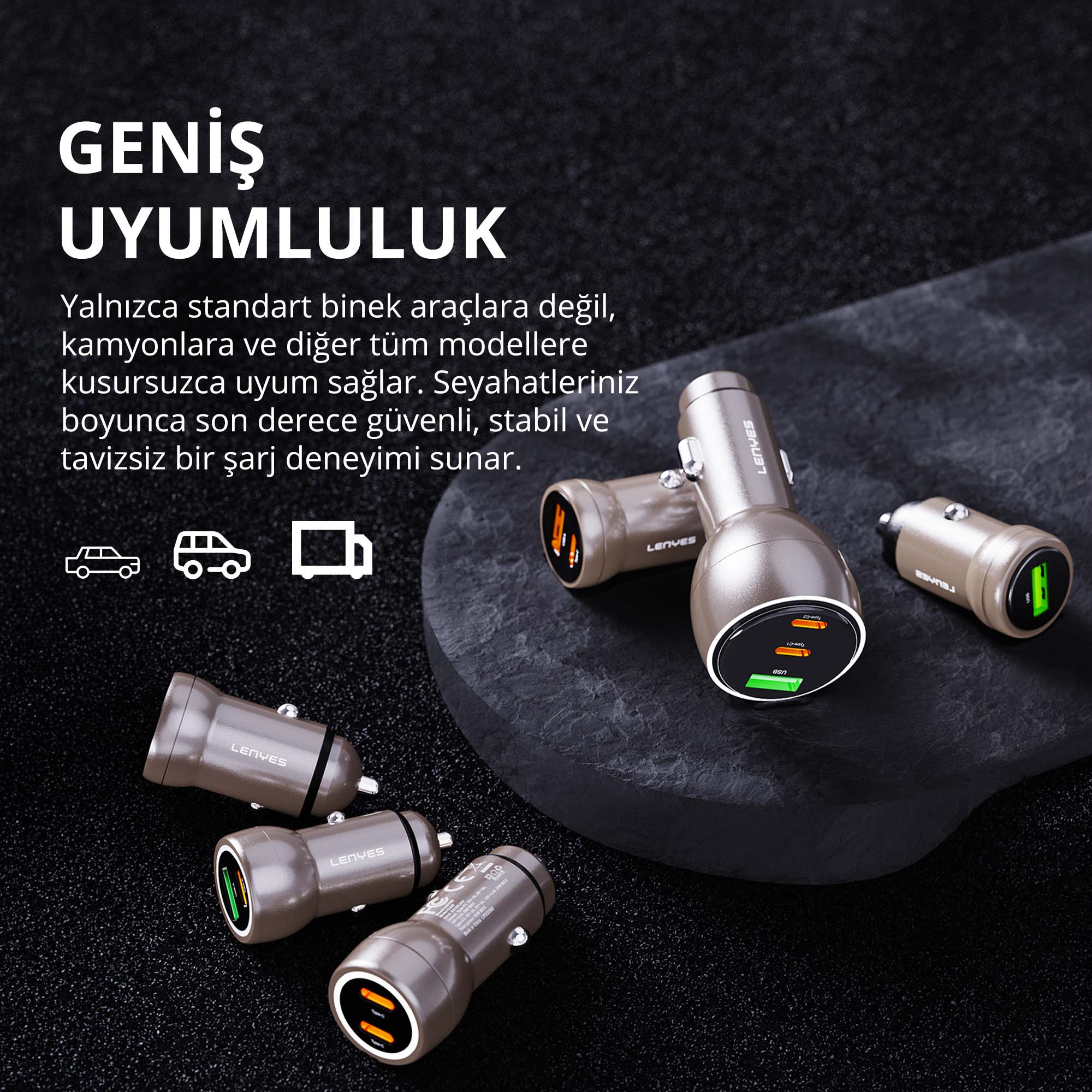 Koyu zemin üzerinde çoklu USB portuna sahip beş adet gümüş renkli araç şarj cihazı.