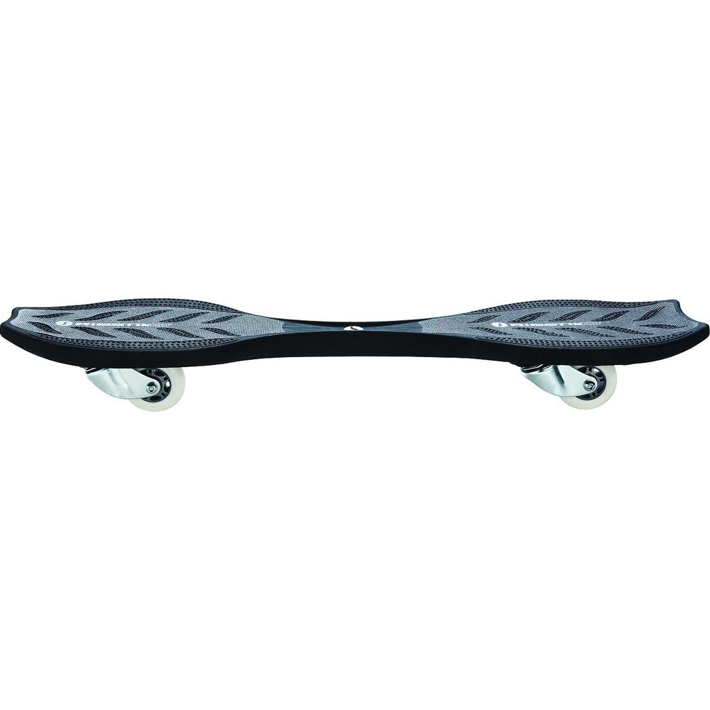 Czarna deska typu waveboard z dwoma kółkami na białym tle.