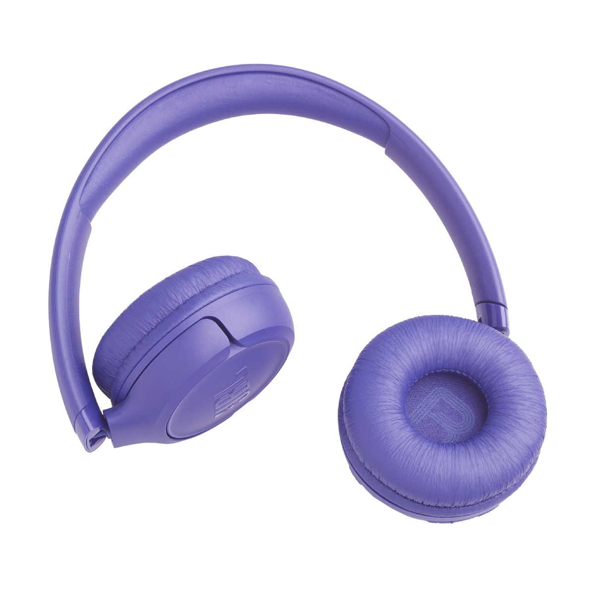 Lila On-Ear-Kopfhörer mit weich gepolsterten Ohrmuscheln vor weißem Hintergrund.