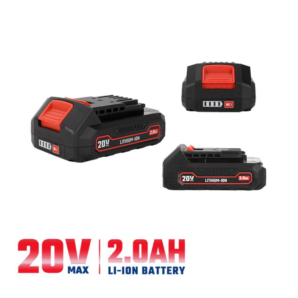Kırmızı çıkarma düğmeli siyah Workpro 20V 2.0Ah lityum-iyon pilin üç görünümü.