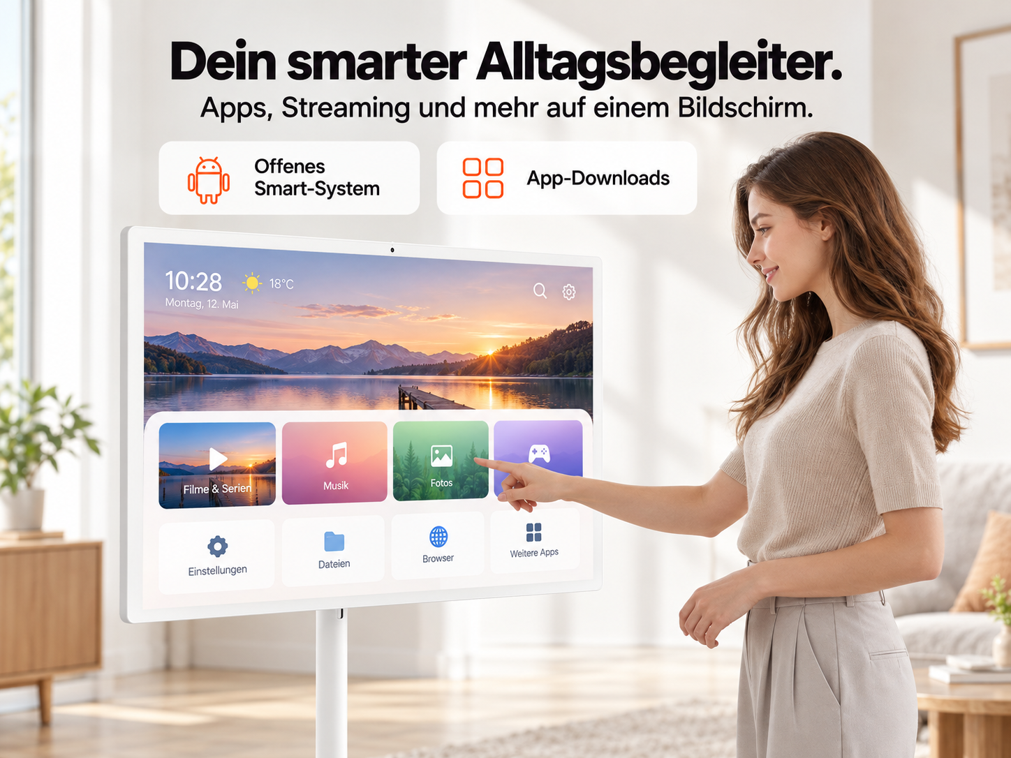Eine Frau tippt auf den Bildschirm eines großen, weißen Smart-Displays in einem hellen Raum.