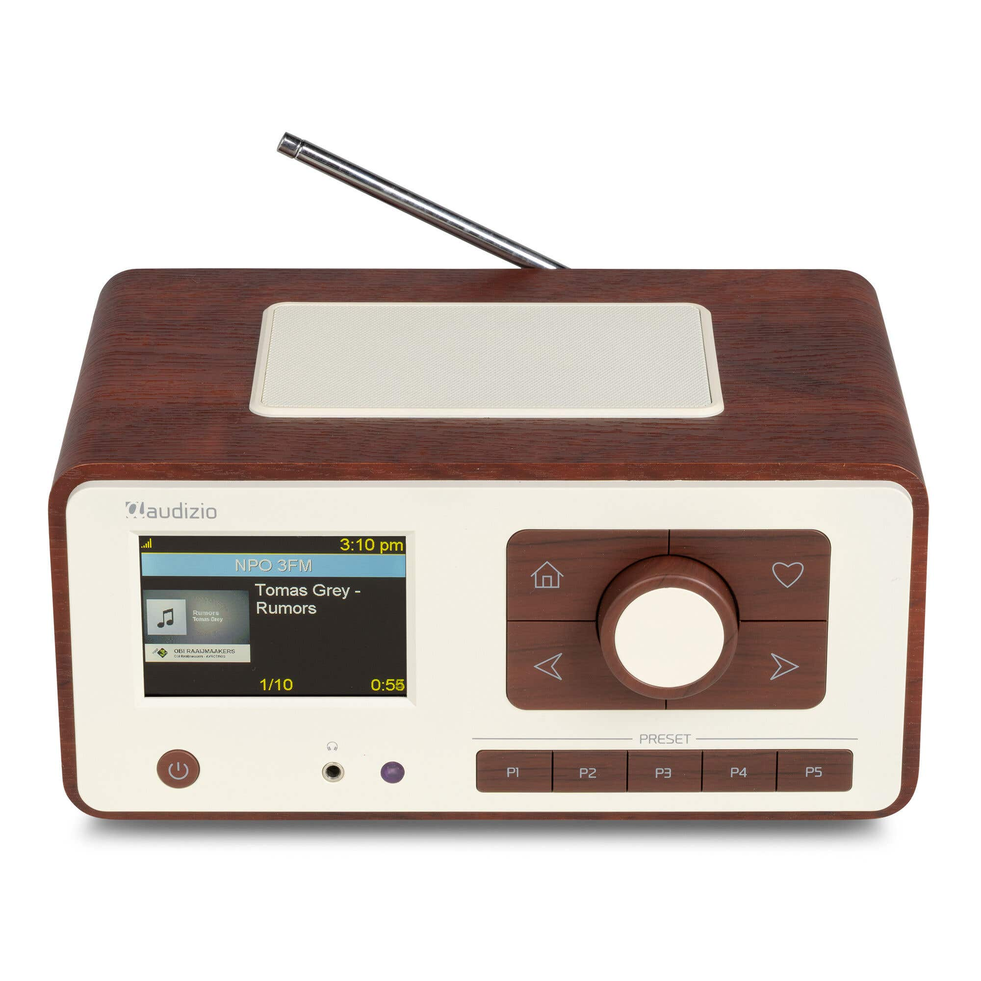 Holzfarbenes Audizio Radio mit Display, Knöpfen und ausziehbarer Antenne.