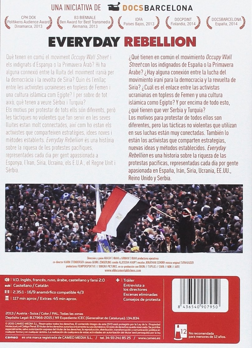 Carátula de película de Everyday Rebellion con texto en dos idiomas, imagen de protestas y código de barras.