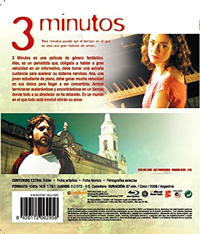 Contraportada del DVD 3 Minutos con texto, una mujer al piano y un hombre frente a una iglesia.
