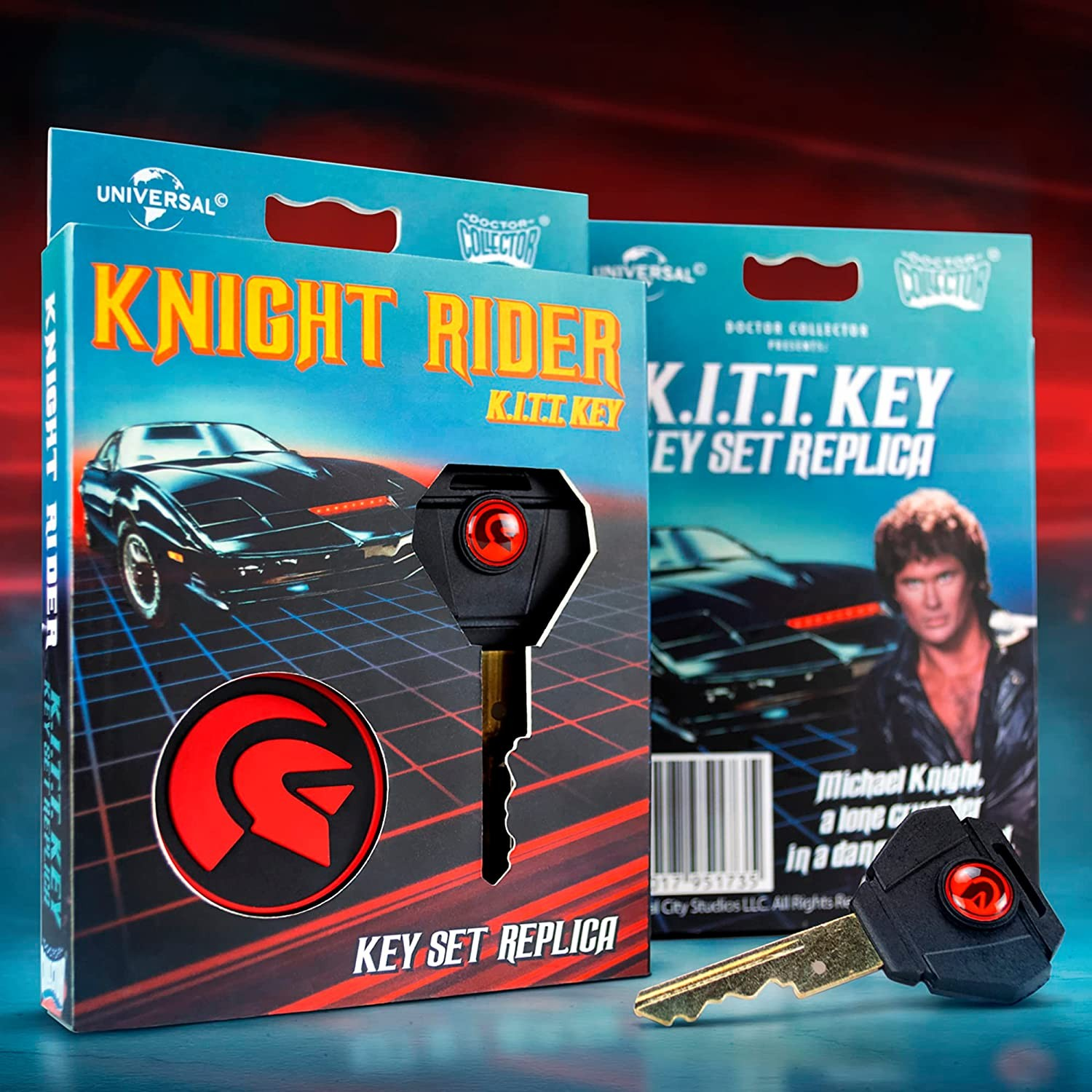 Réplica del juego de llaves K.I.T.T. de Knight Rider en su empaque con llave.