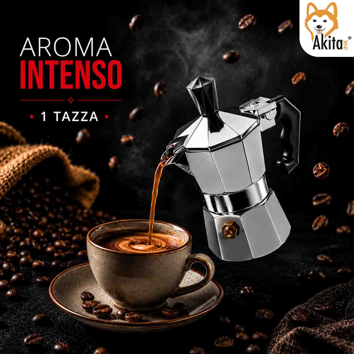 Una moka versa caffè in una tazza, circondata da chicchi di caffè e vapore.