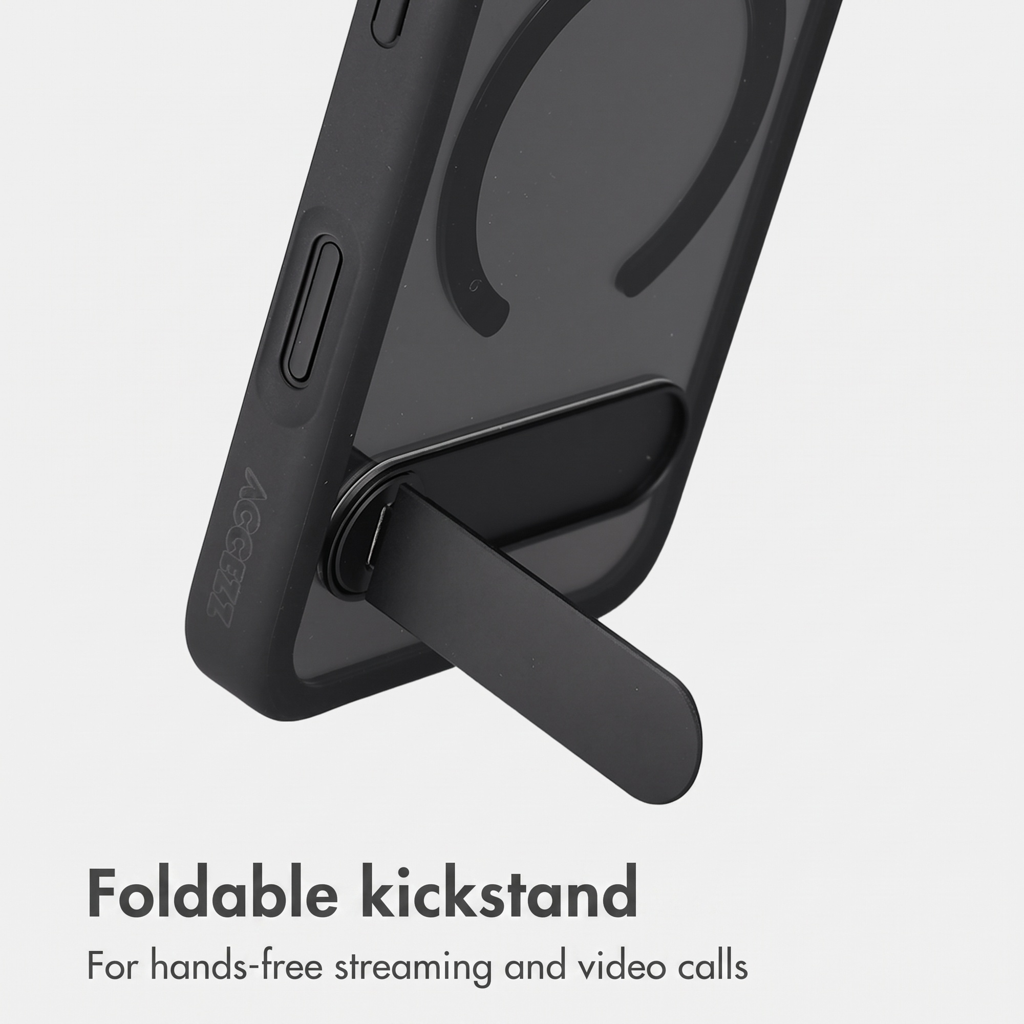 Coque de smartphone noire avec béquille déployée sur fond blanc.