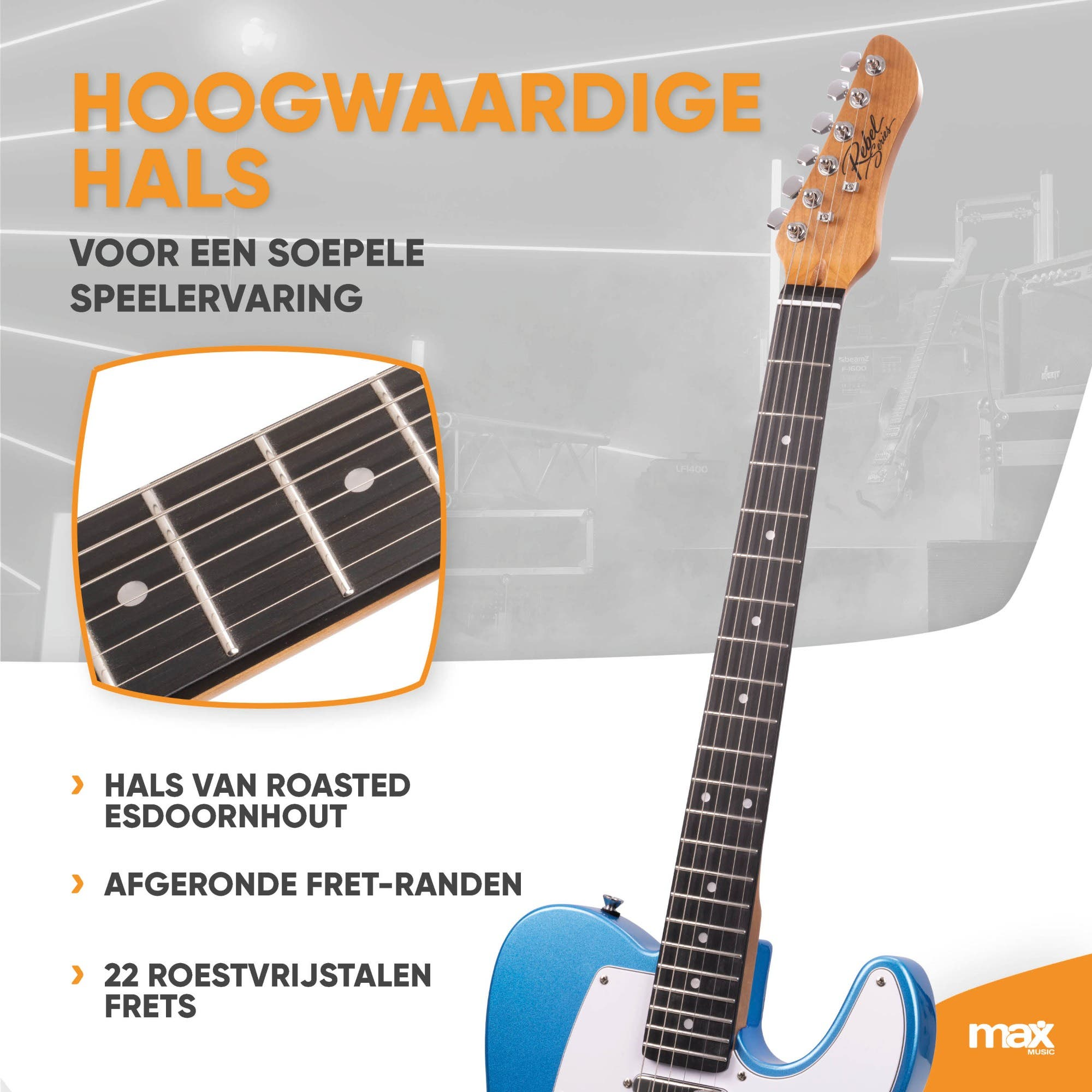 Blaue E-Gitarre mit geröstetem Ahornhals und Edelstahlbünden, Nahaufnahme des Griffbretts.