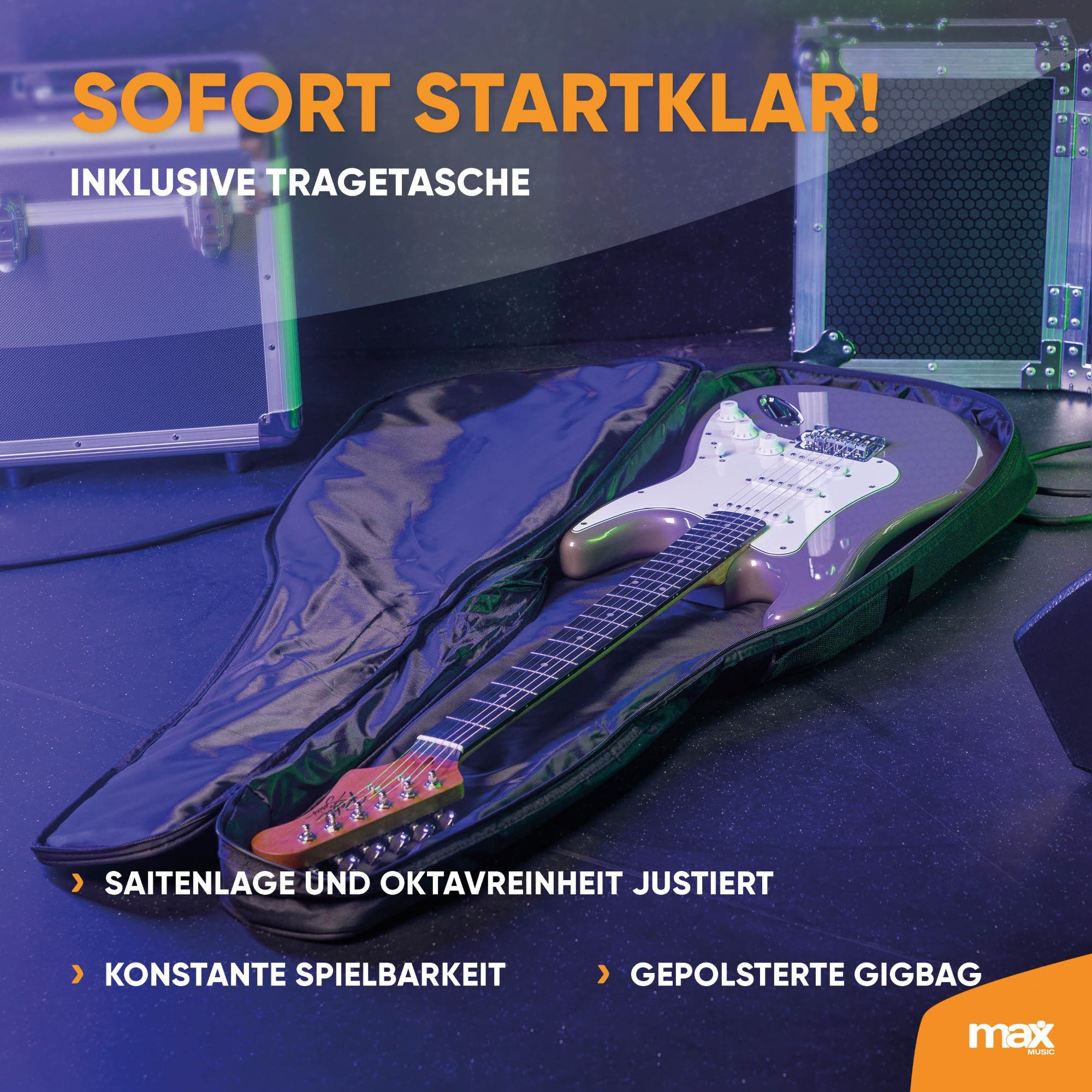 E-Gitarre im Gigbag mit Koffern im Hintergrund und deutschem Werbetext.