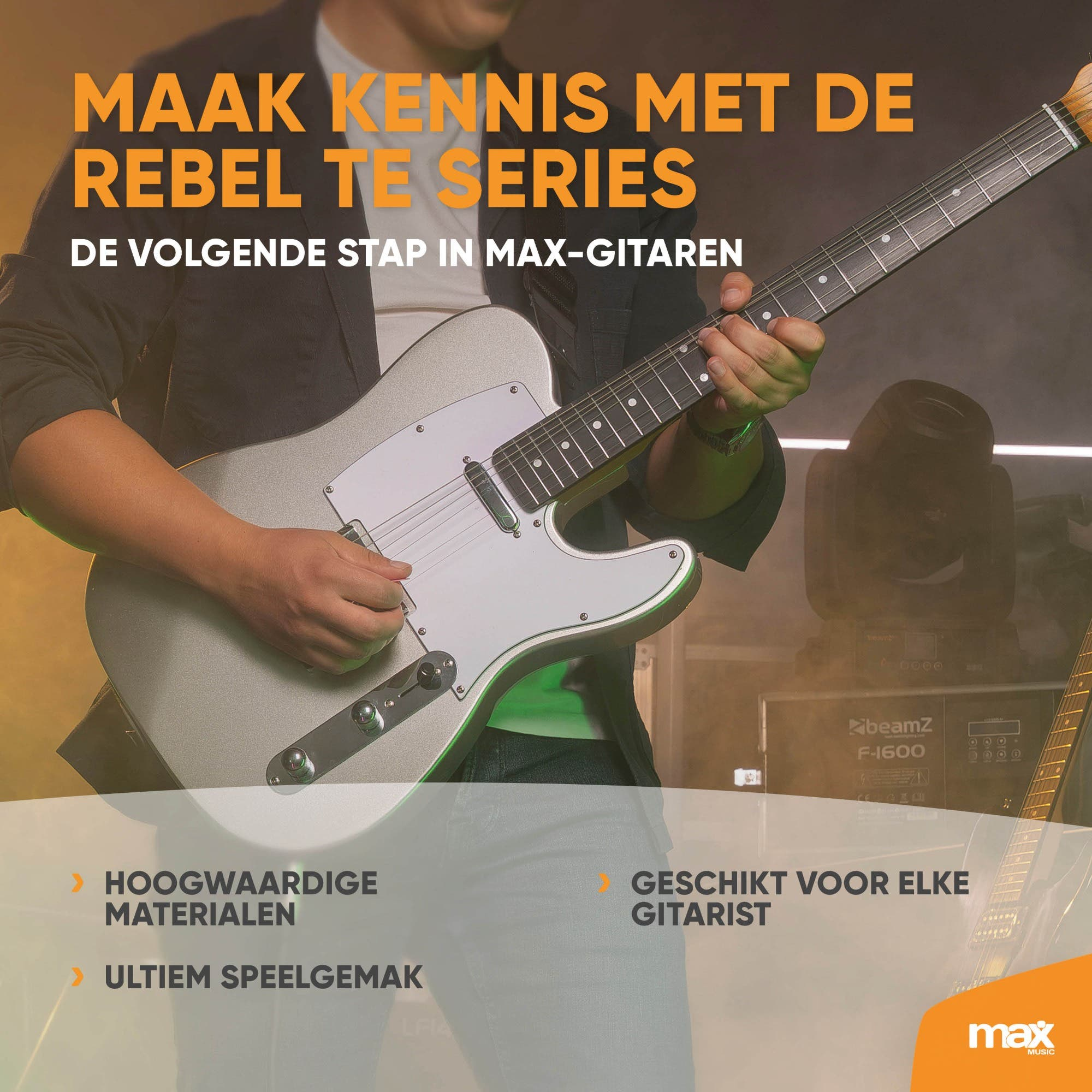 Ein Gitarrist spielt eine silberne E-Gitarre mit Textüberlagerung über Max-Gitarren.