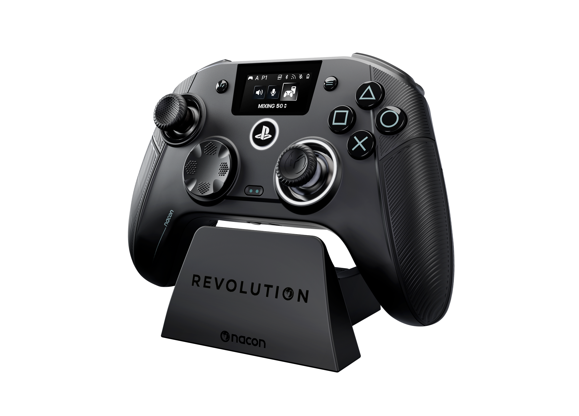 Ein schwarzer Nacon Revolution Controller auf einer Ladestation mit Display und PlayStation-Tasten auf schwarzem Grund.