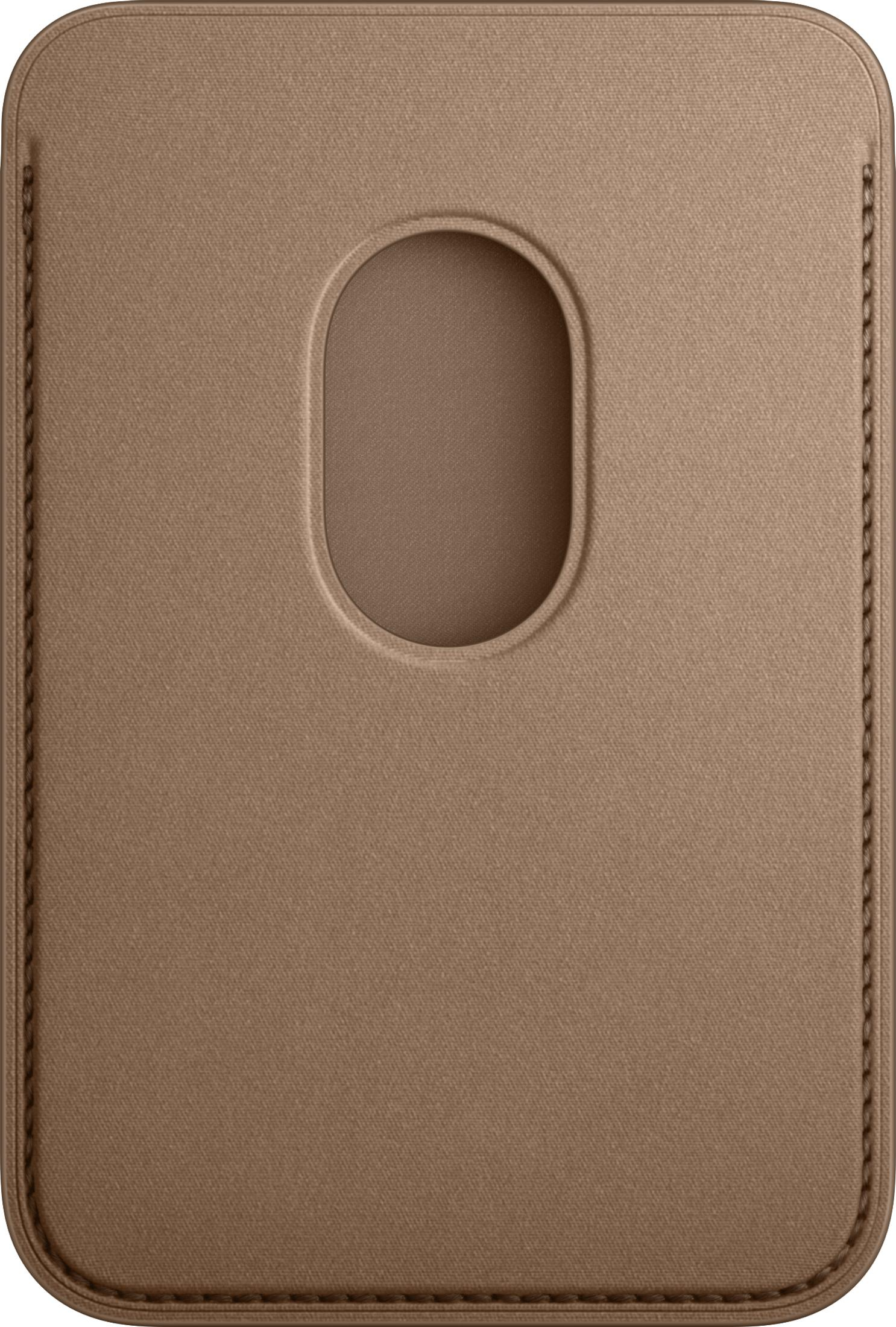 Portafoglio per smartphone in pelle marrone con ritaglio ovale centrale e cuciture visibili lungo i bordi.