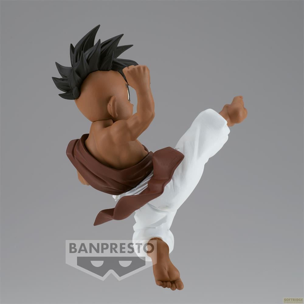 Una figura de acción dinámica de Uub de Dragon Ball Z en plena patada, con pantalones blancos y top marrón.