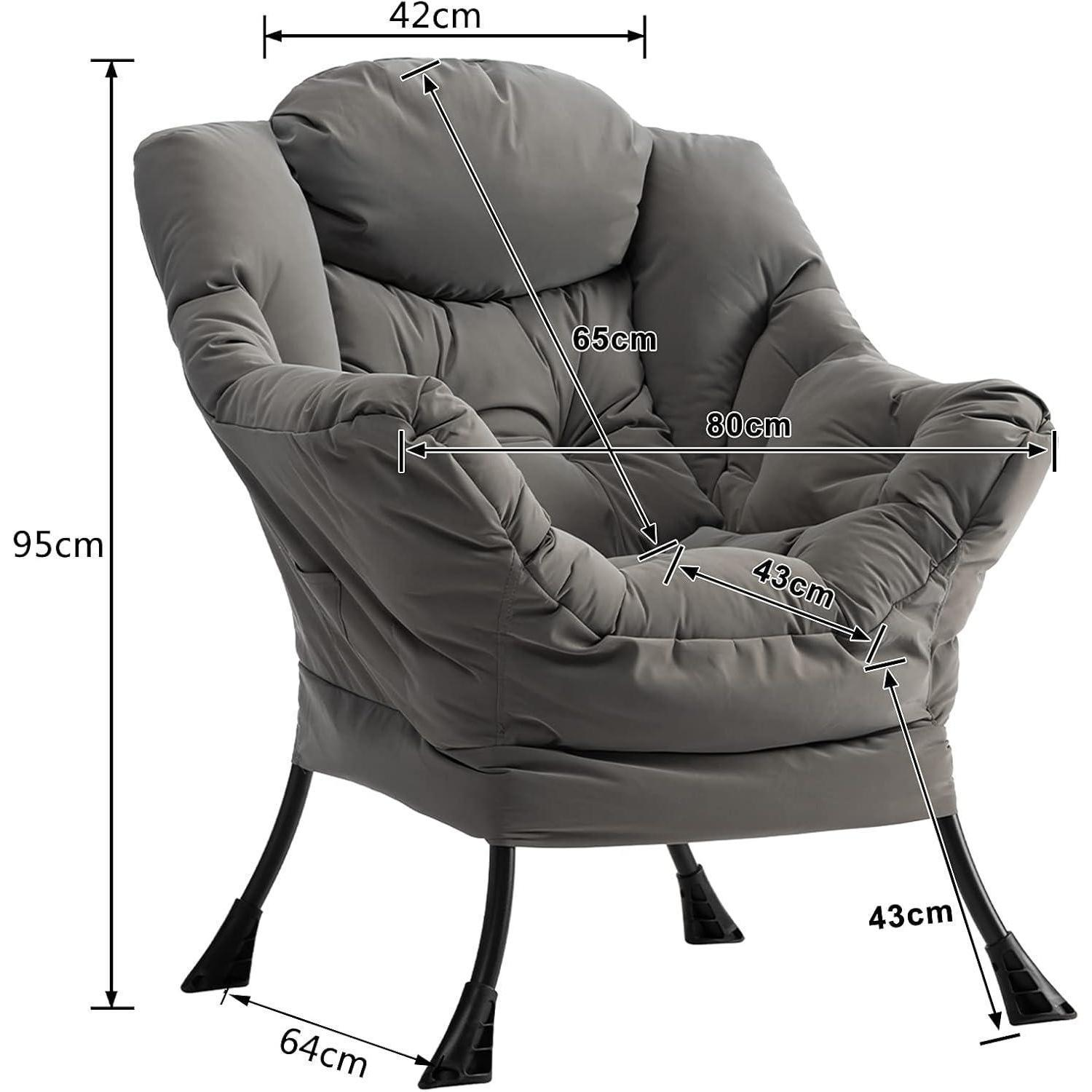 Poltrona imbottita grigia con gambe in metallo nero e quote dimensionali sovrapposte.