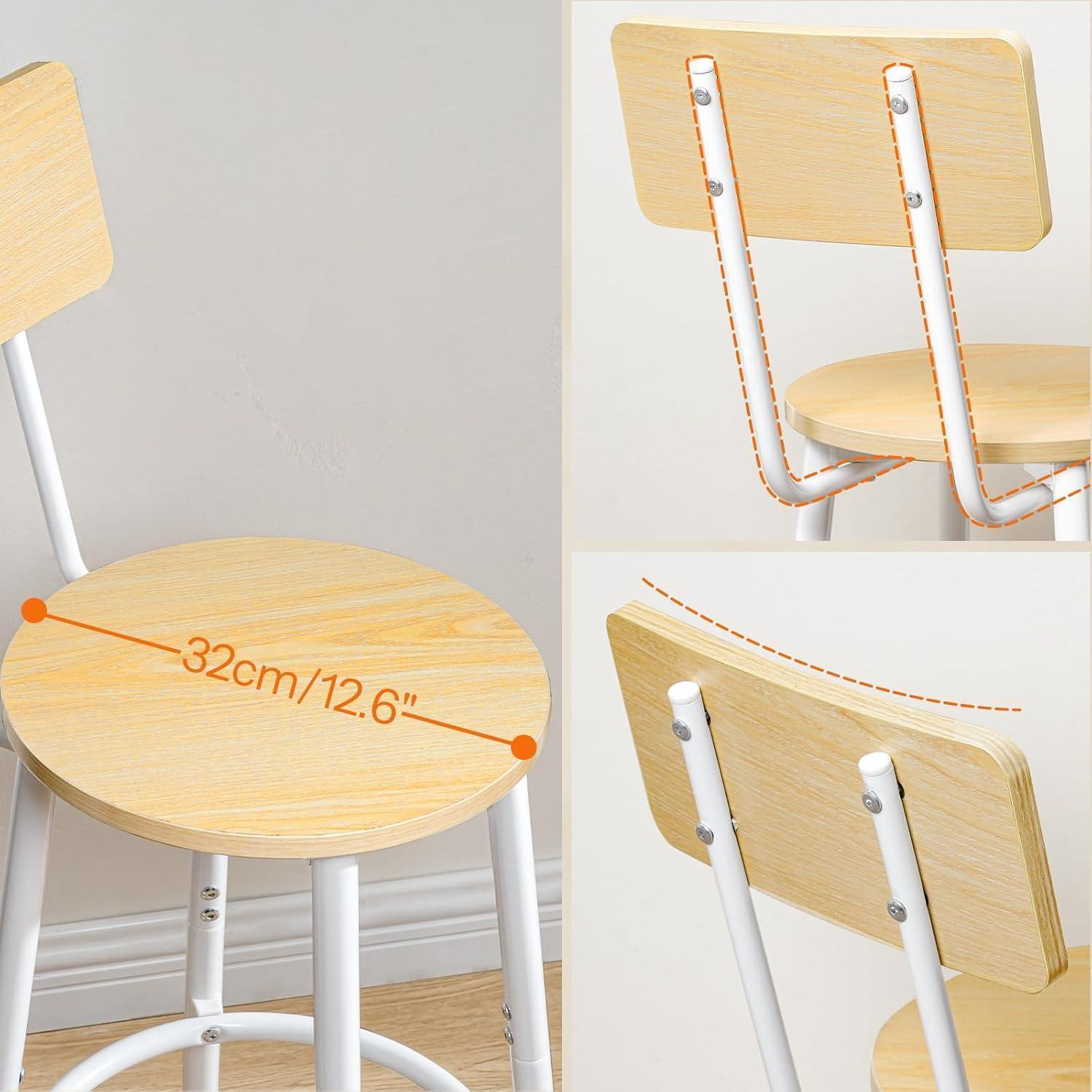 Sedia in legno con telaio in metallo bianco e seduta da 32cm.