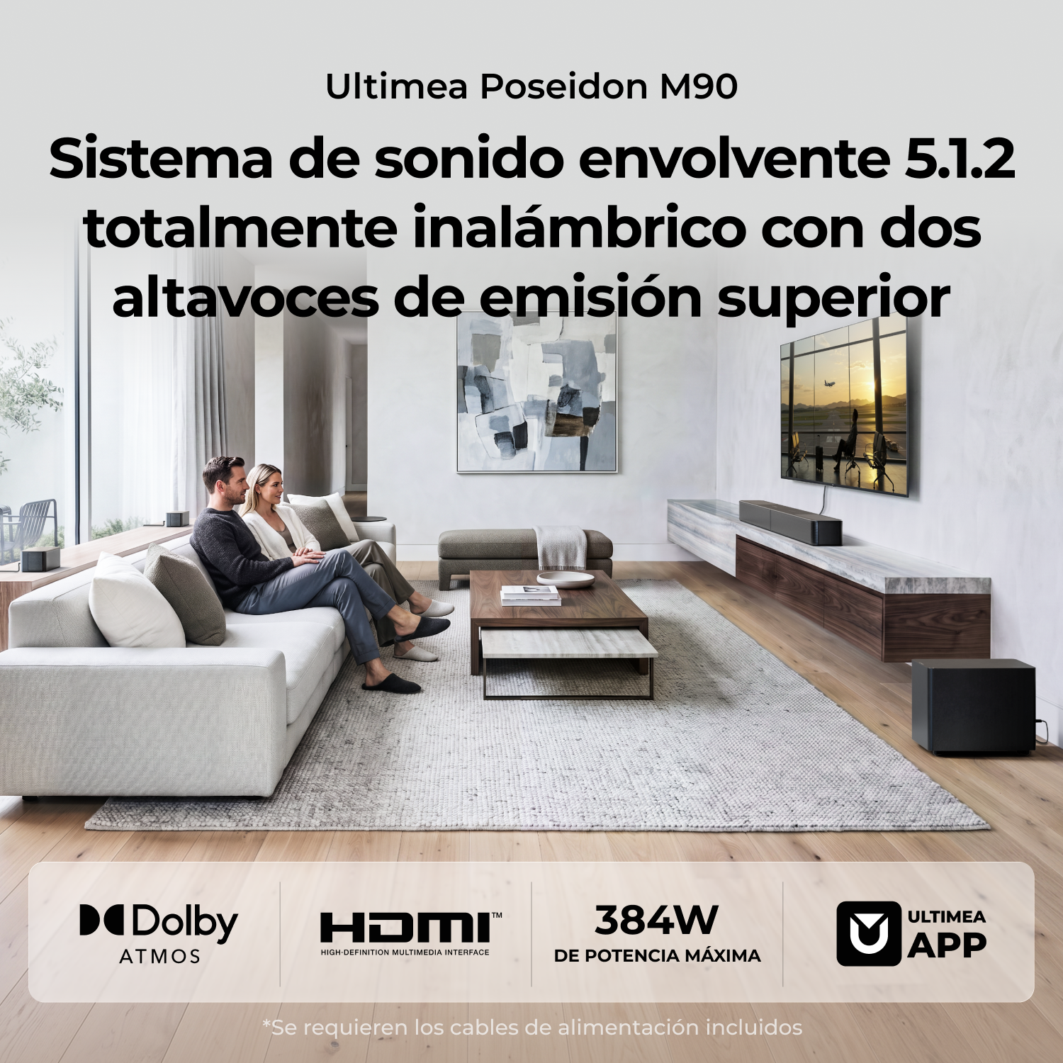 Sala de estar con pareja en sofá, televisión, barra de sonido y texto Ultimea Poseidon M90.