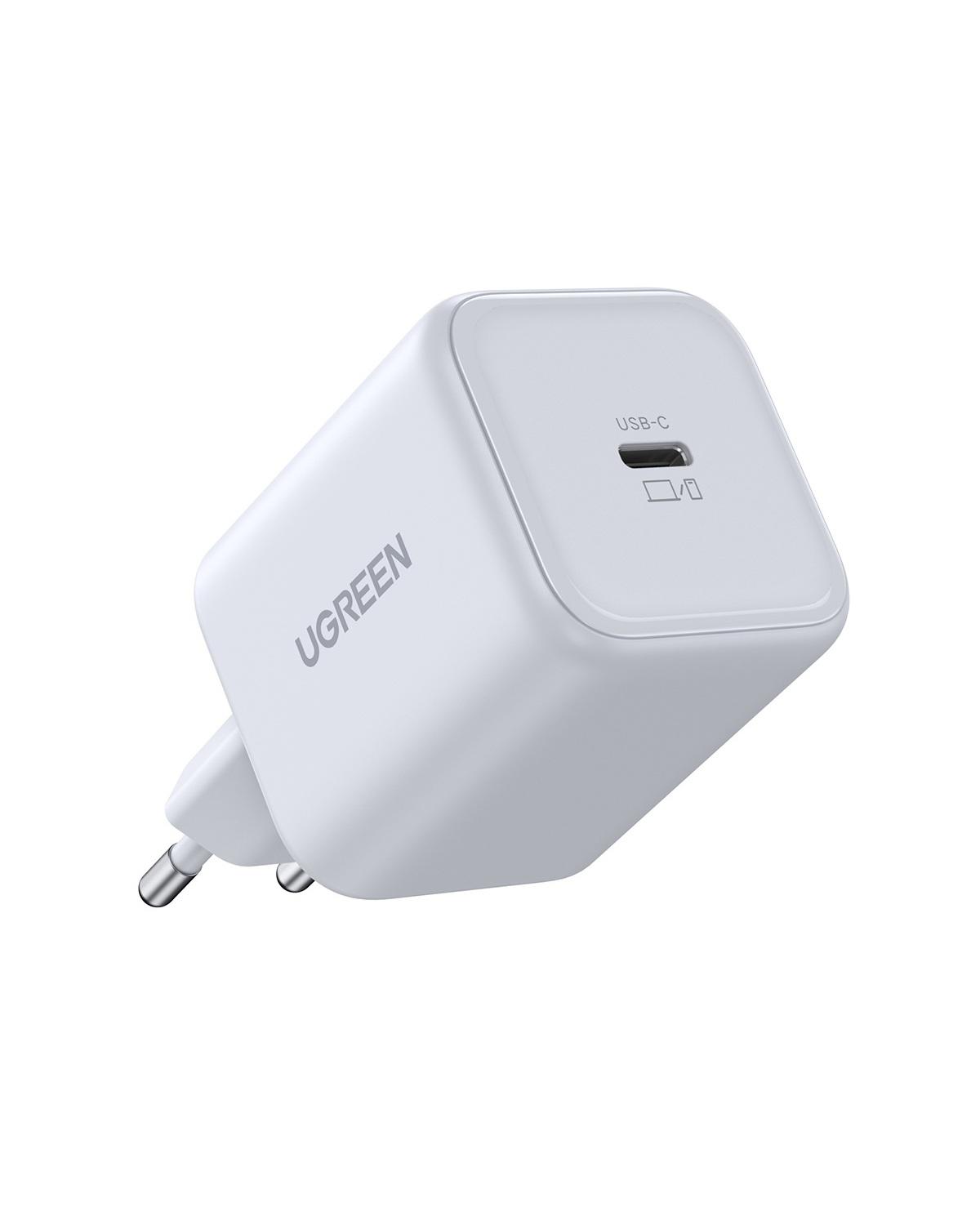 Beyaz arkaplanda Avrupa fişli beyaz bir Ugreen USB-C duvar şarj cihazı.