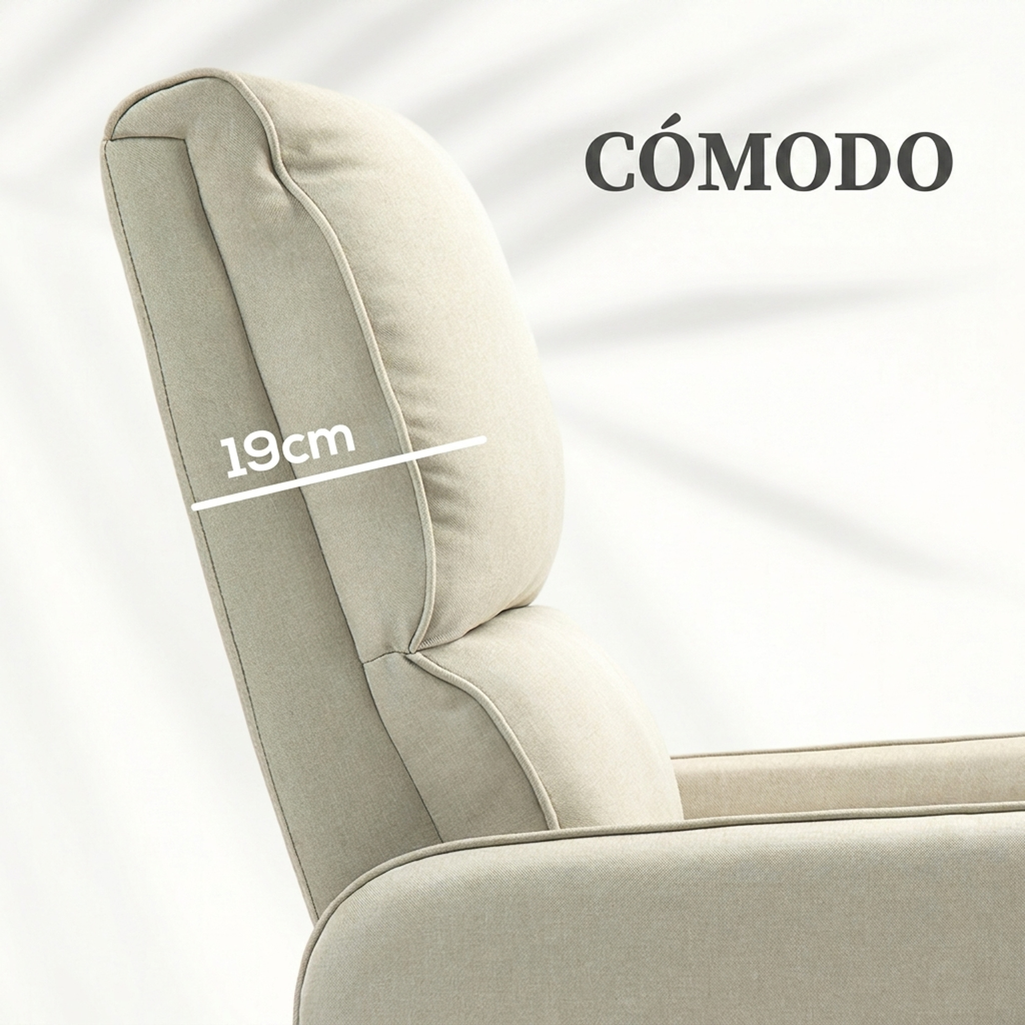Primer plano de un sillón beige con un reposacabezas de 19cm de grosor y la palabra 'CÓMODO'.