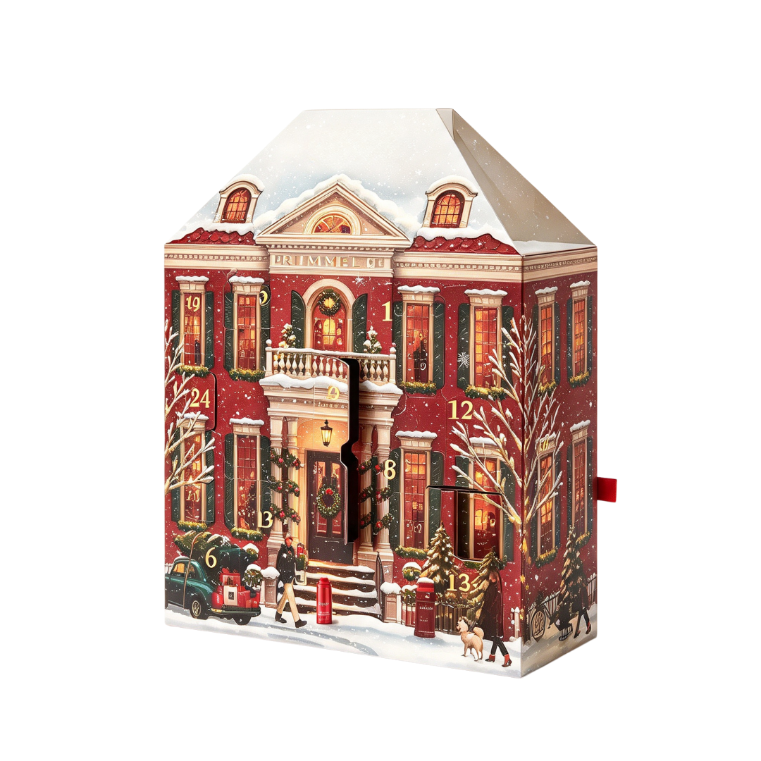 Ein roter Adventskalender im Hausdesign mit Schnee, beleuchteten Fenstern, goldenen Zahlen und winterlichen Figuren.