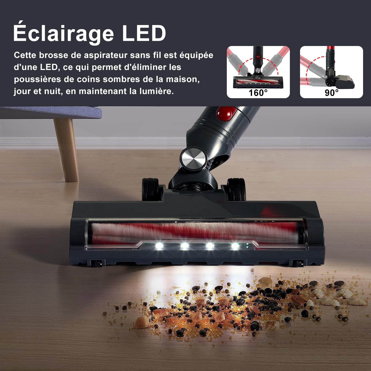 Un aspirapolvere con luci LED illumina i detriti su un pavimento in legno.