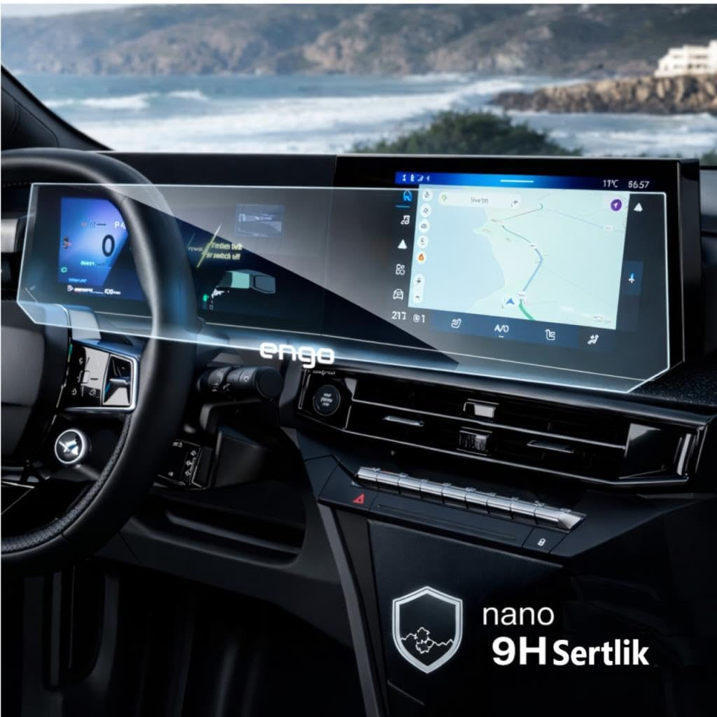 Ekranlar, direksiyon simidi ve ön camdan görünen deniz manzarası ile modern araba iç mekanı.