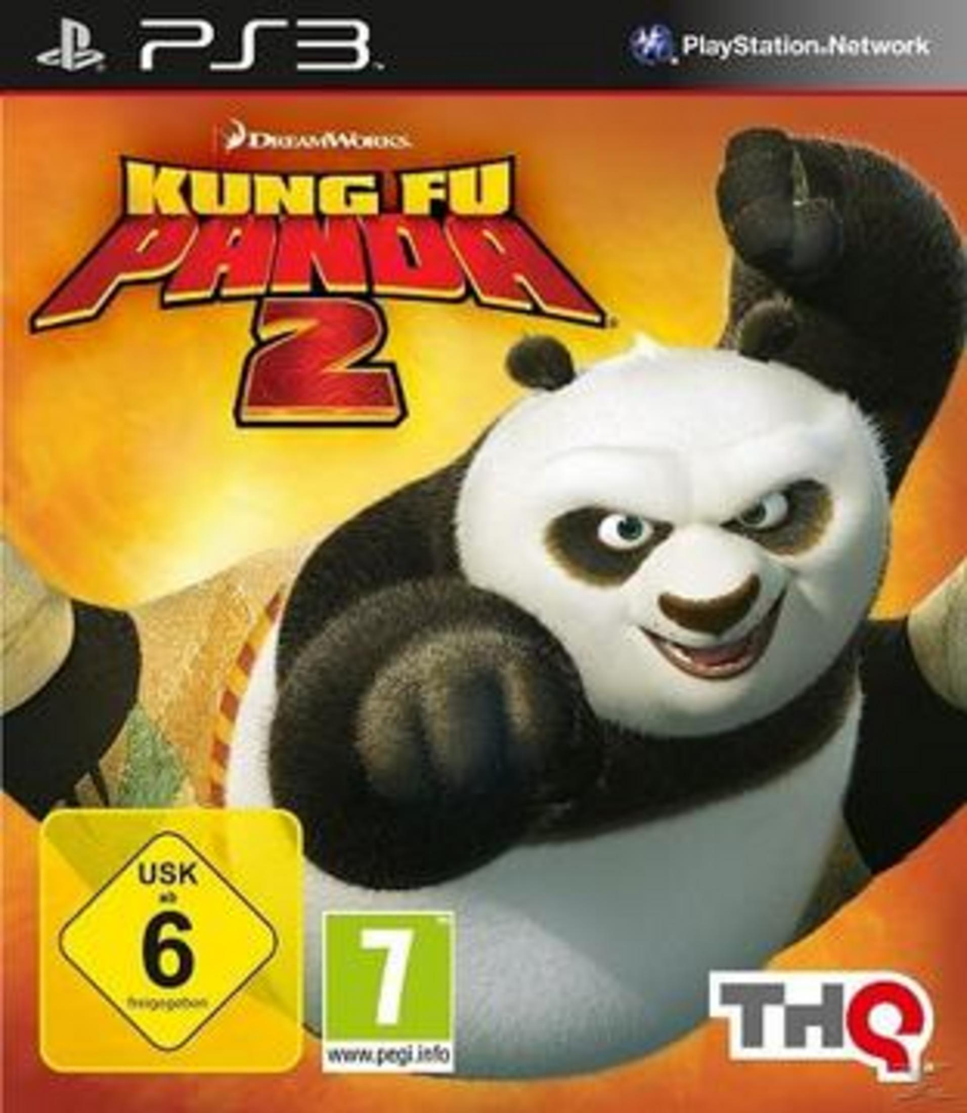 Kung Fu Panda 2 Videospiel-Cover für die PS3 mit Po in Kampfhaltung und Altersfreigabe-Logos.