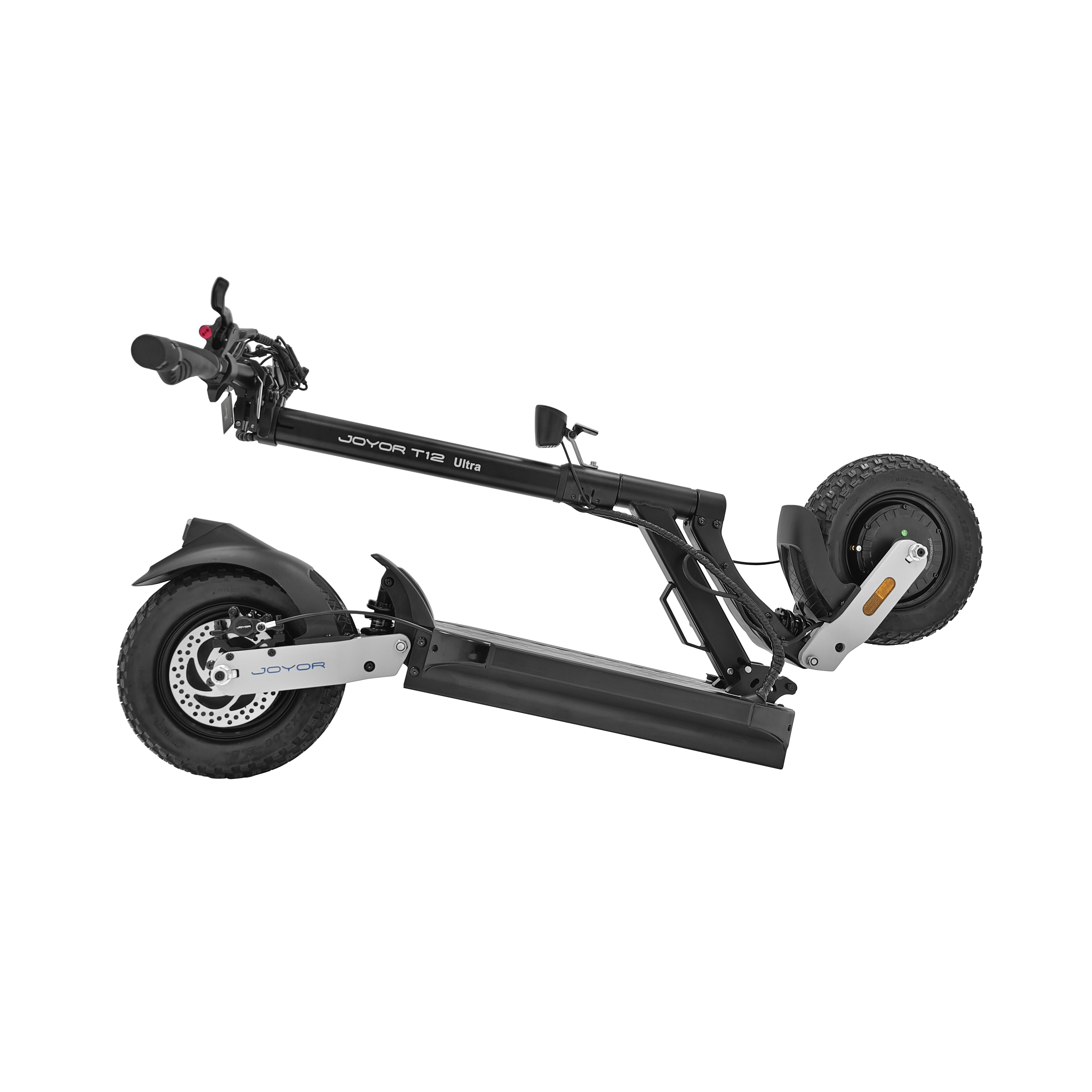Egy összehajtott fekete Joyor T12 Ultra elektromos roller fekete háttérrel.