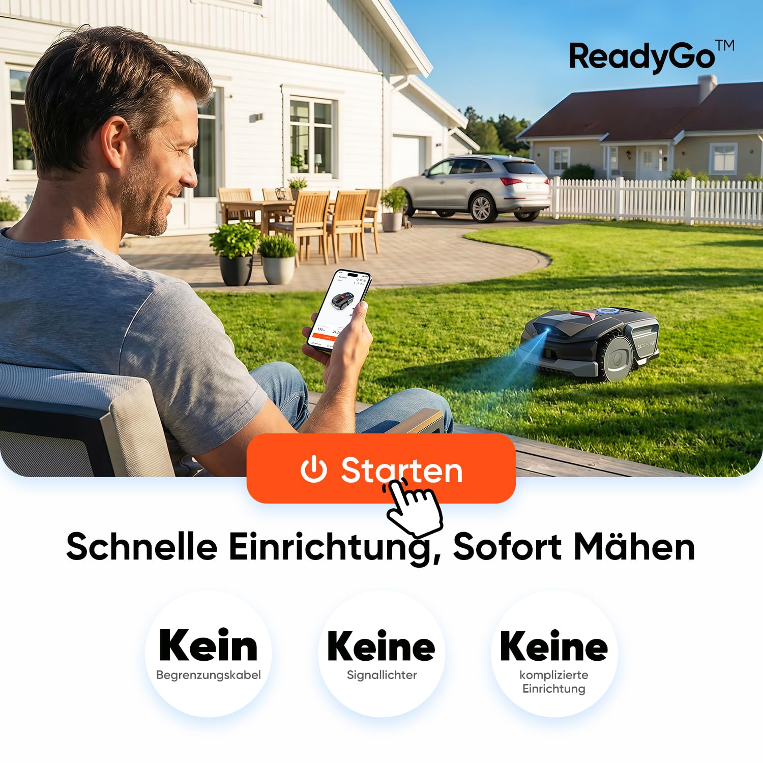 Ein Mann steuert einen Mähroboter mit einer Smartphone-App in einem sonnigen Garten.