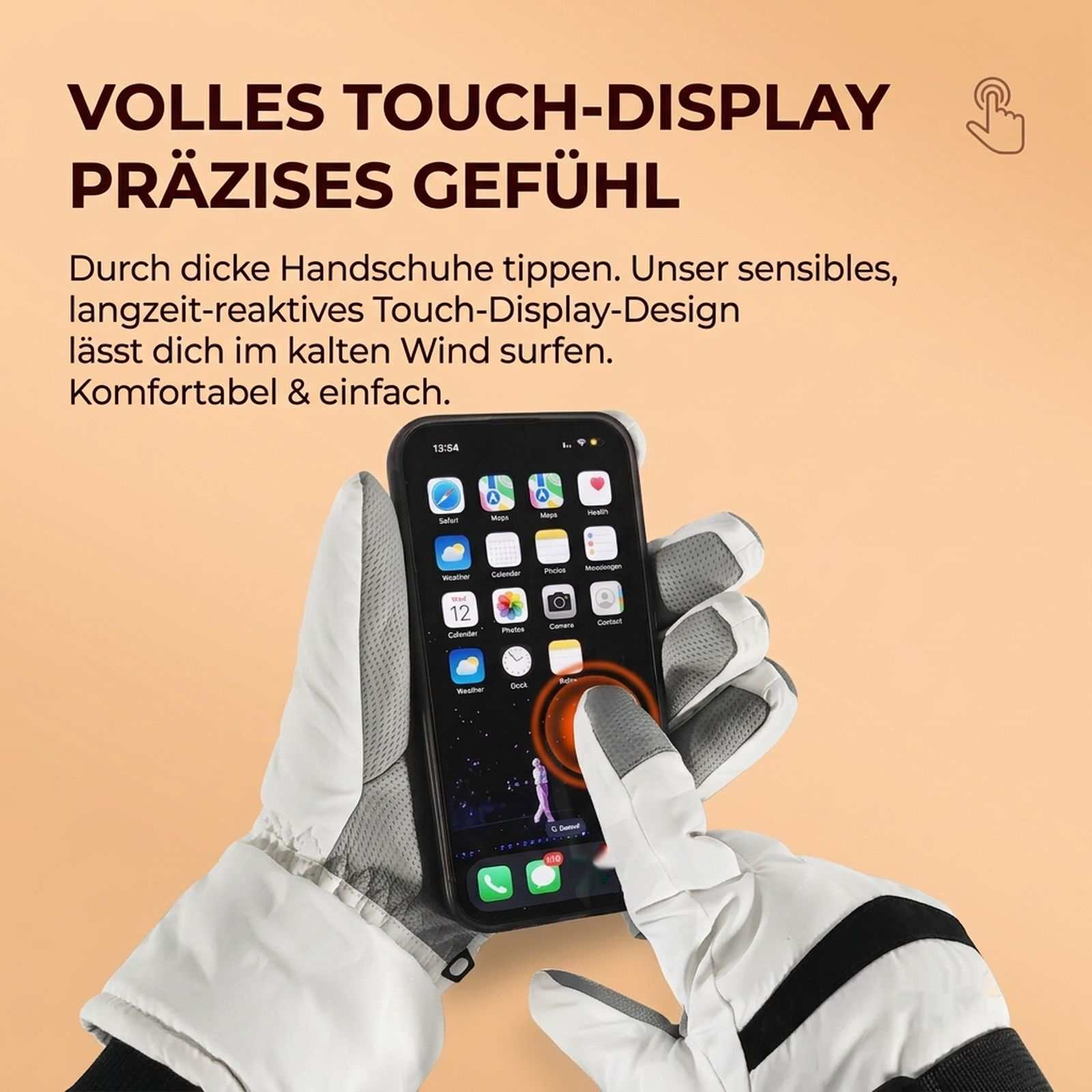 Person in dicken weißen und grauen Handschuhen bedient ein Smartphone-Display mit App-Icons auf hellem Hintergrund.