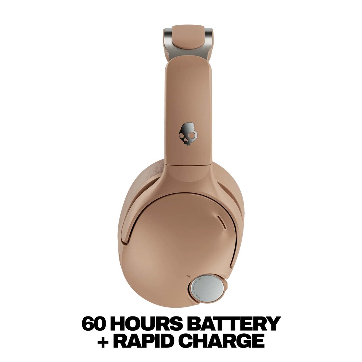 Auriculares supraaurales beiges con logo plateado y rueda de control abajo. Texto: 60 HOURS BATTERY + RAPID CHARGE.