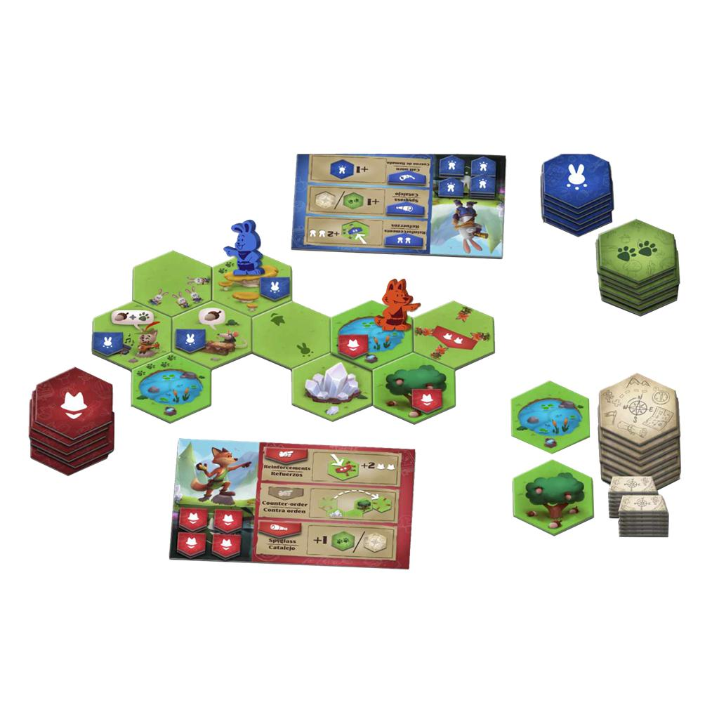 Configuración de juego de mesa con fichas de terreno verdes hexagonales, figuras de animales y pilas de fichas.