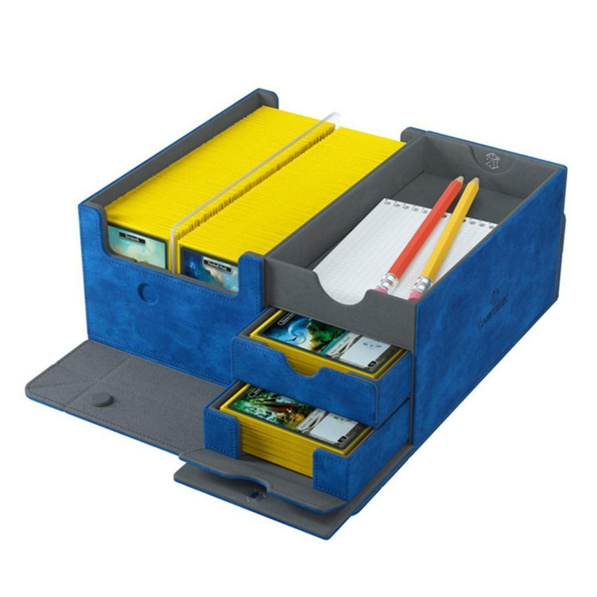Caja de almacenamiento azul con cartas amarillas, un bloc y dos lápices.