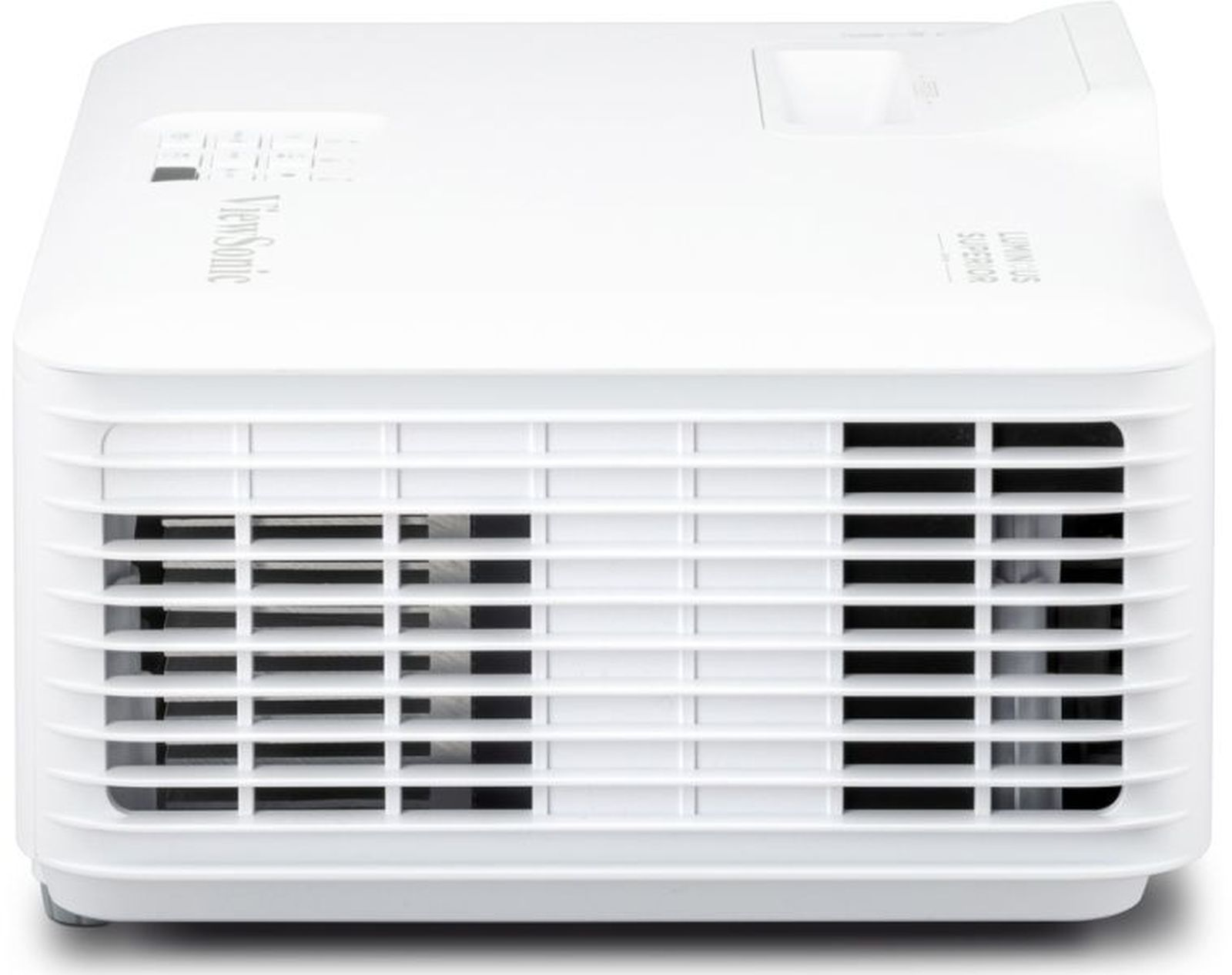 Un proyector ViewSonic blanco con rejillas de ventilación en el frente sobre fondo blanco.