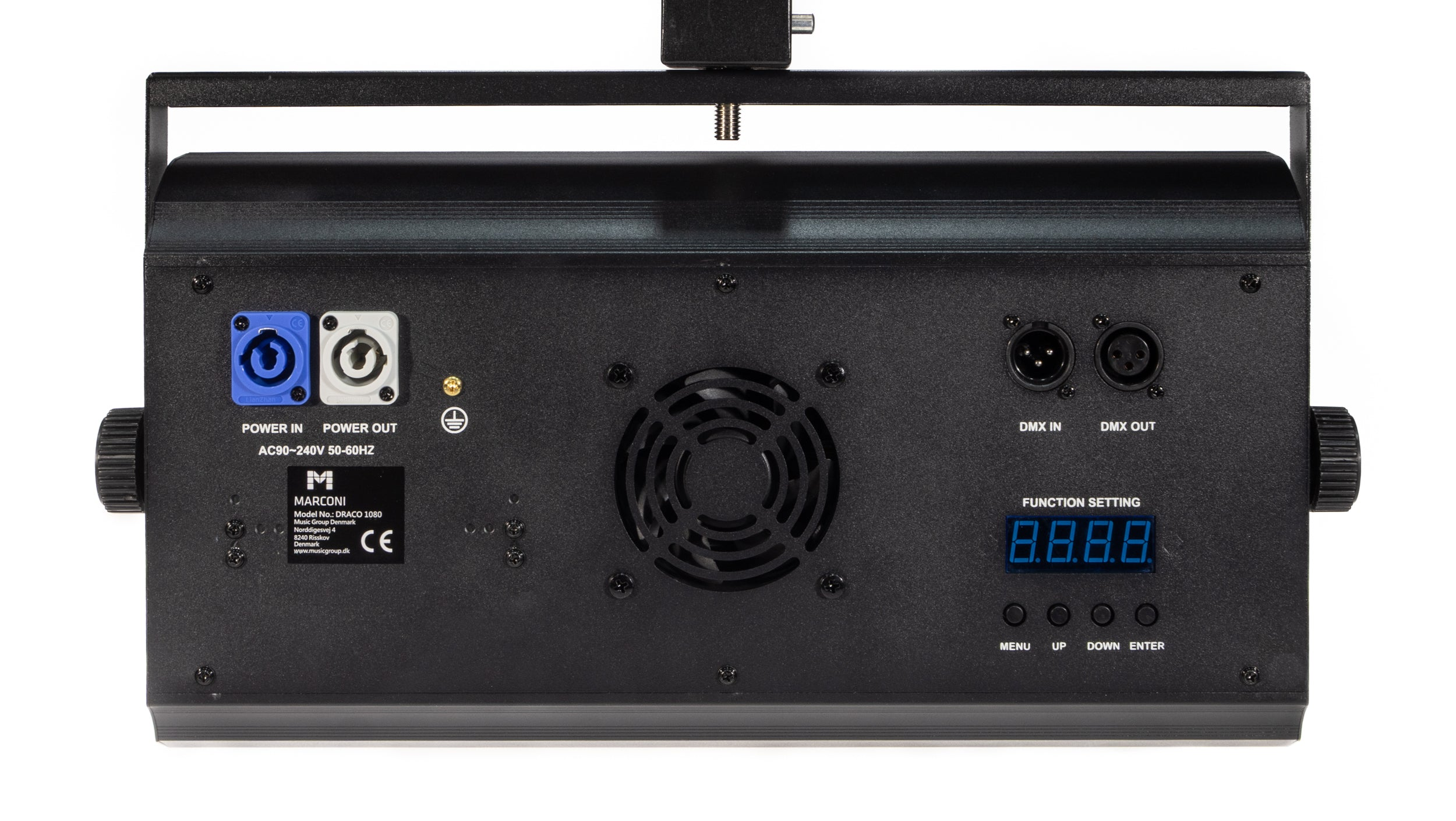 Die Rückseite eines schwarzen Marconi Draco 1080 Scheinwerfers zeigt Strom- und DMX-Anschlüsse, einen Lüfter und ein Display.