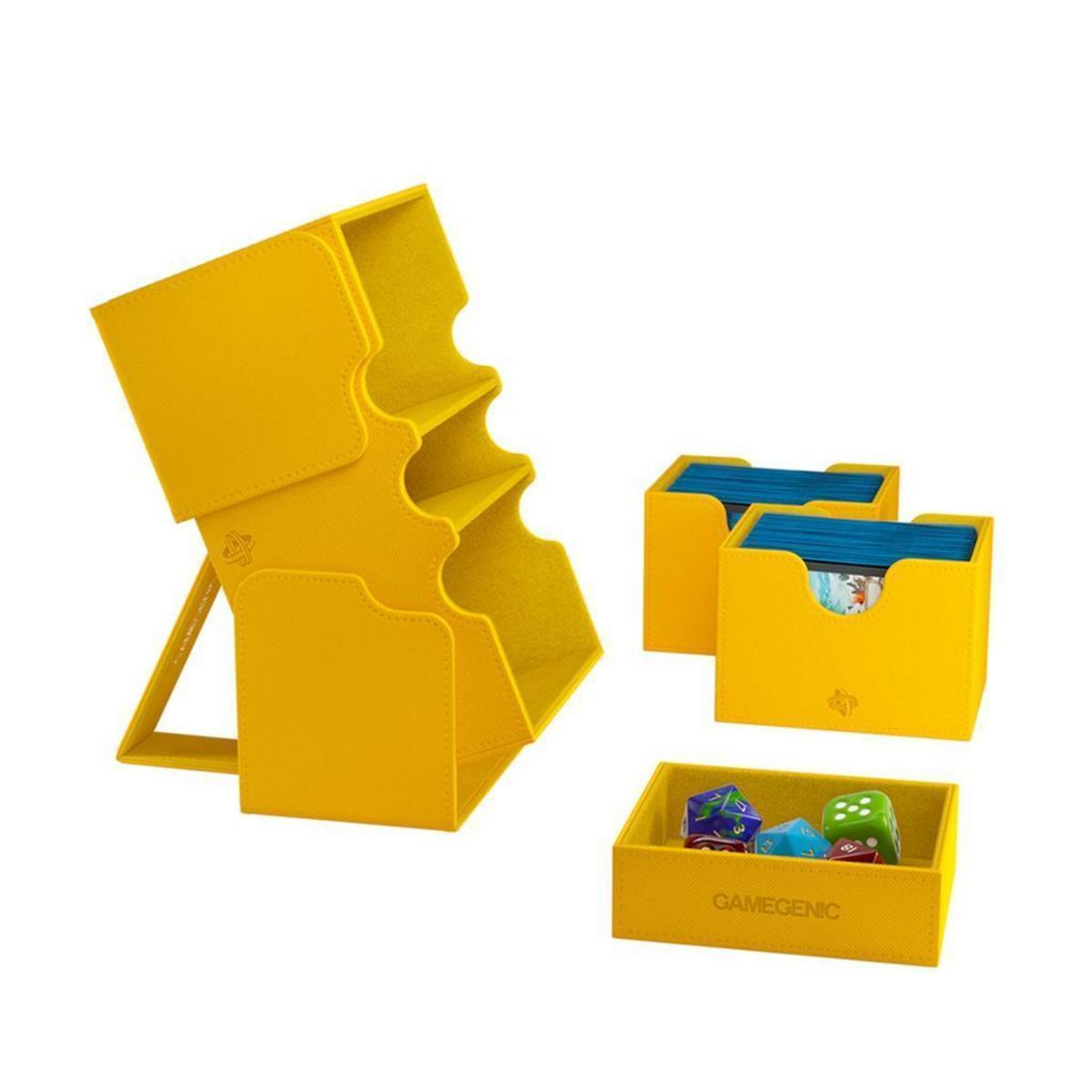 Accesorios de juegos de mesa Gamegenic amarillos, incluyendo un soporte para cartas y caja de dados.