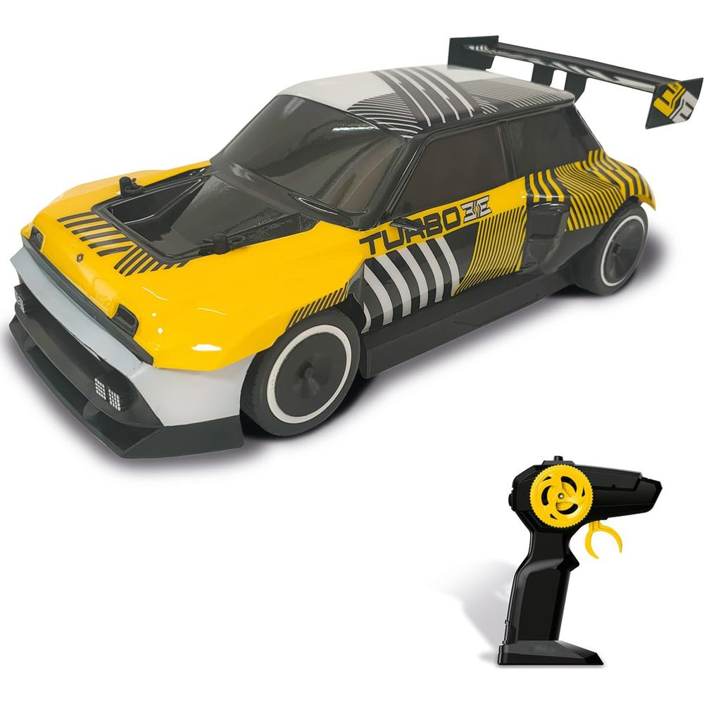 Voiture radiocommandée jaune et noire avec un grand aileron arrière et une télécommande noire assortie.