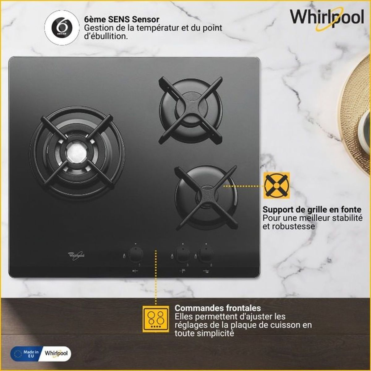 Piano cottura a gas Whirlpool nero con tre bruciatori, supporti in ghisa e comandi frontali.