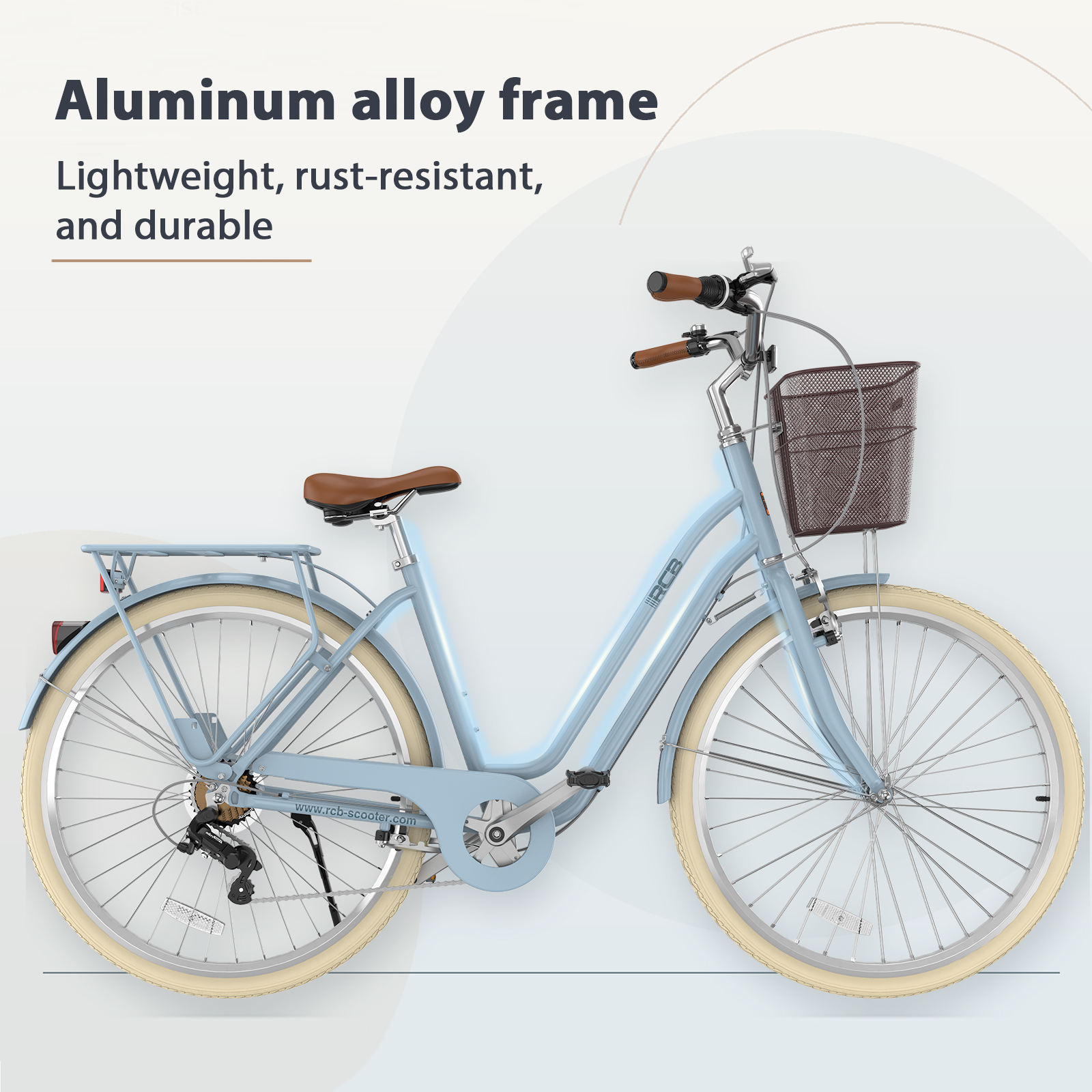 Hellblaues Fahrrad mit braunem Sattel, Korb und beigen Reifen, präsentiert mit Aluminiumrahmen-Text.