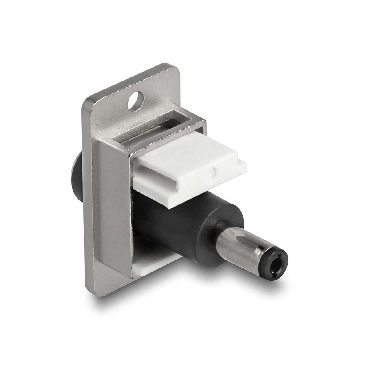 Ein silberner Metallhalter mit weißem Kunststoff und einem schwarzen Steckdosenadapter auf weißem Hintergrund.