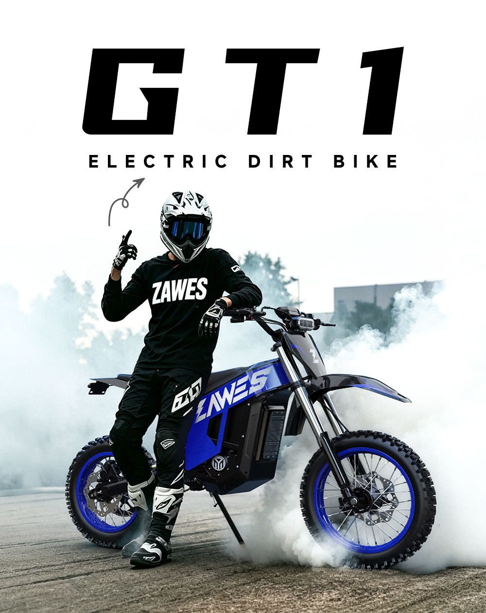 Un piloto está junto a una moto de cross eléctrica azul quemando rueda, bajo el texto GT1 ELECTRIC DIRT BIKE.