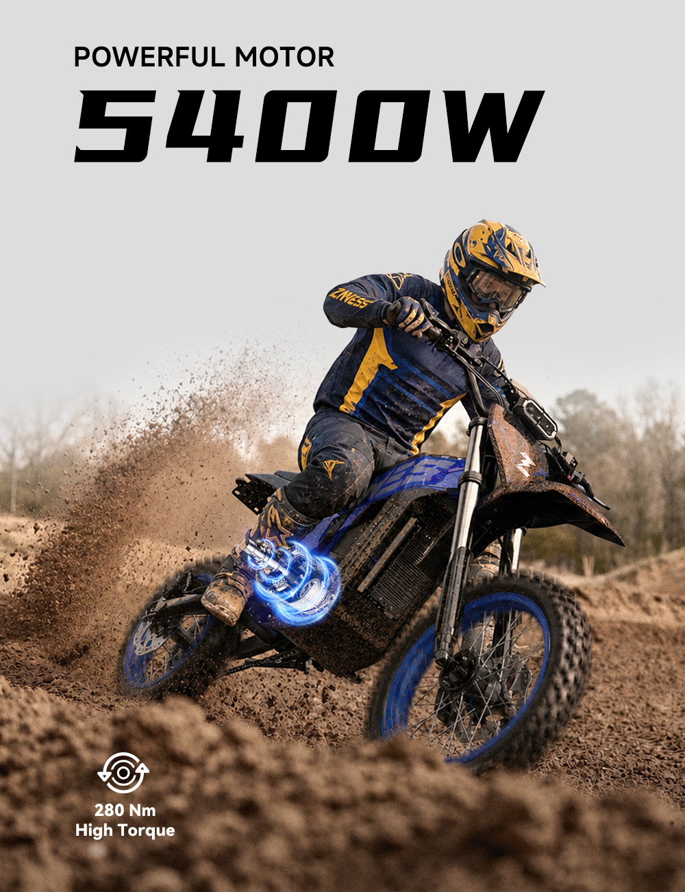 Un motociclista de motocross en una moto azul levanta barro en una pista.