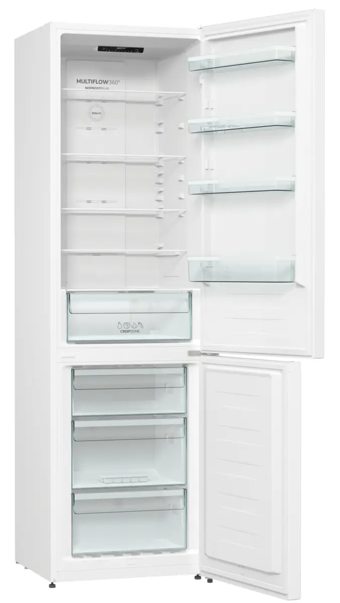 Ein weißer, freistehender Kühlschrank mit offenem oberen und unterem Fach gegen einen weißen Hintergrund.
